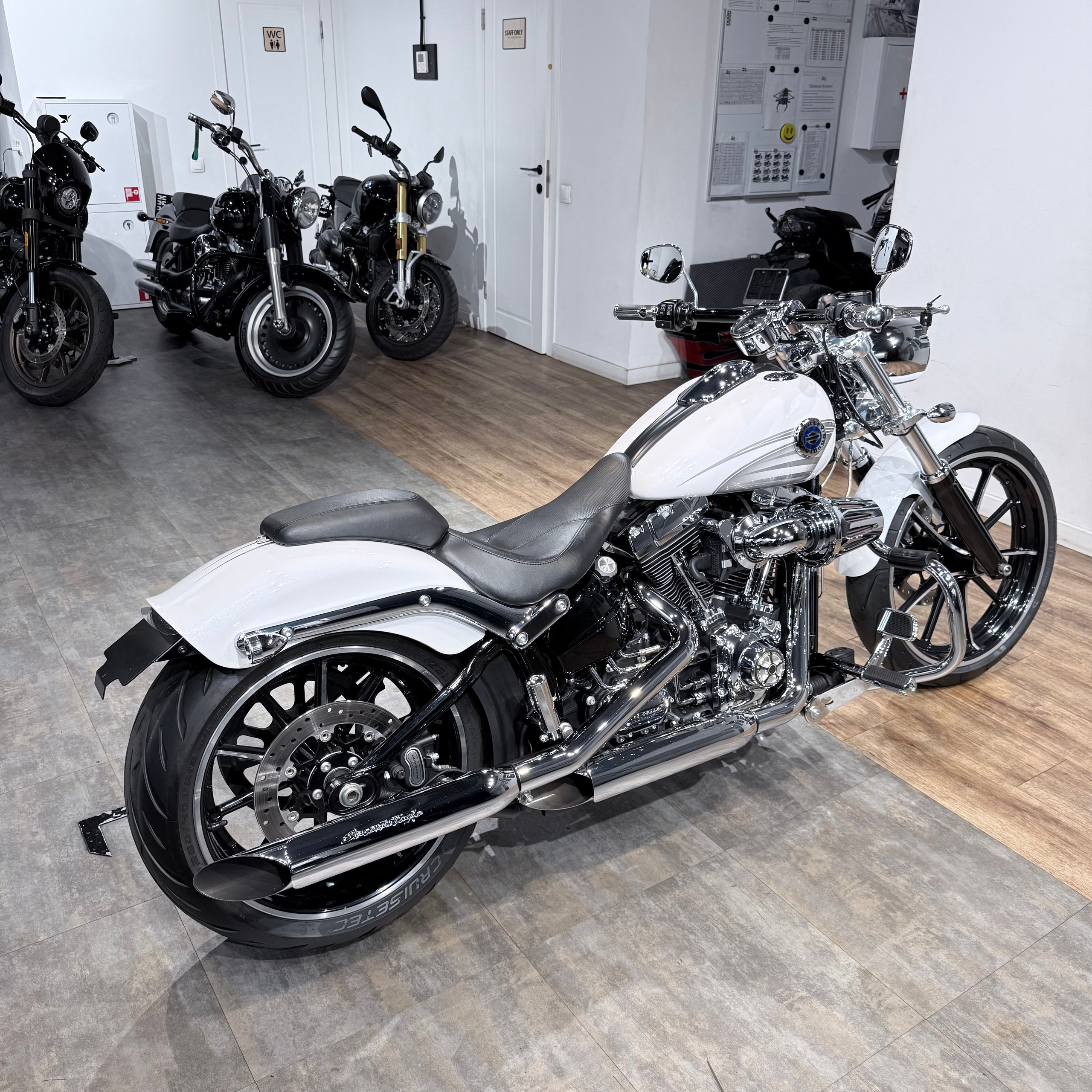 Купить Harley-Davidson Breakout, 2016, 21 760 км