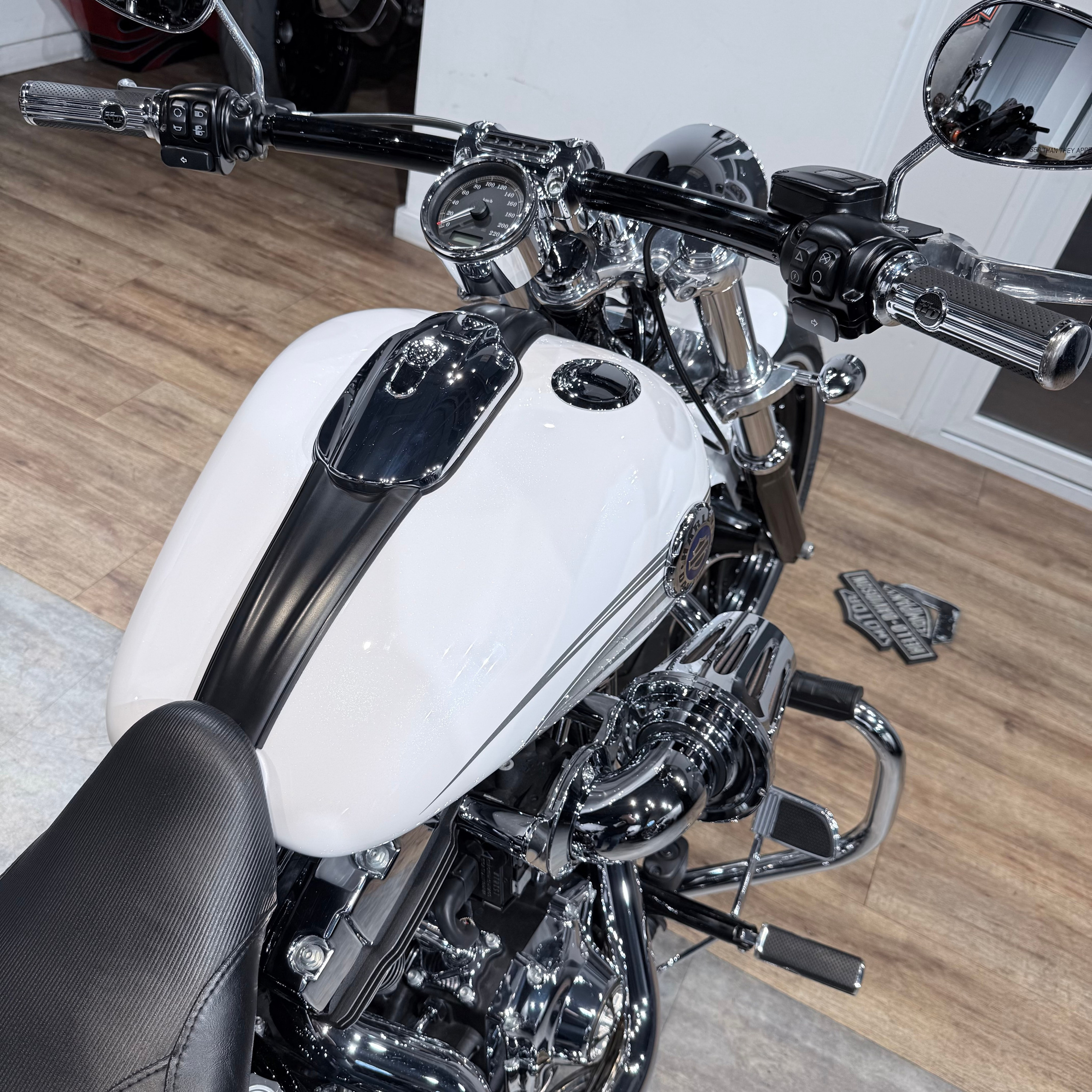 Купить Harley-Davidson Breakout, 2016, 21 760 км