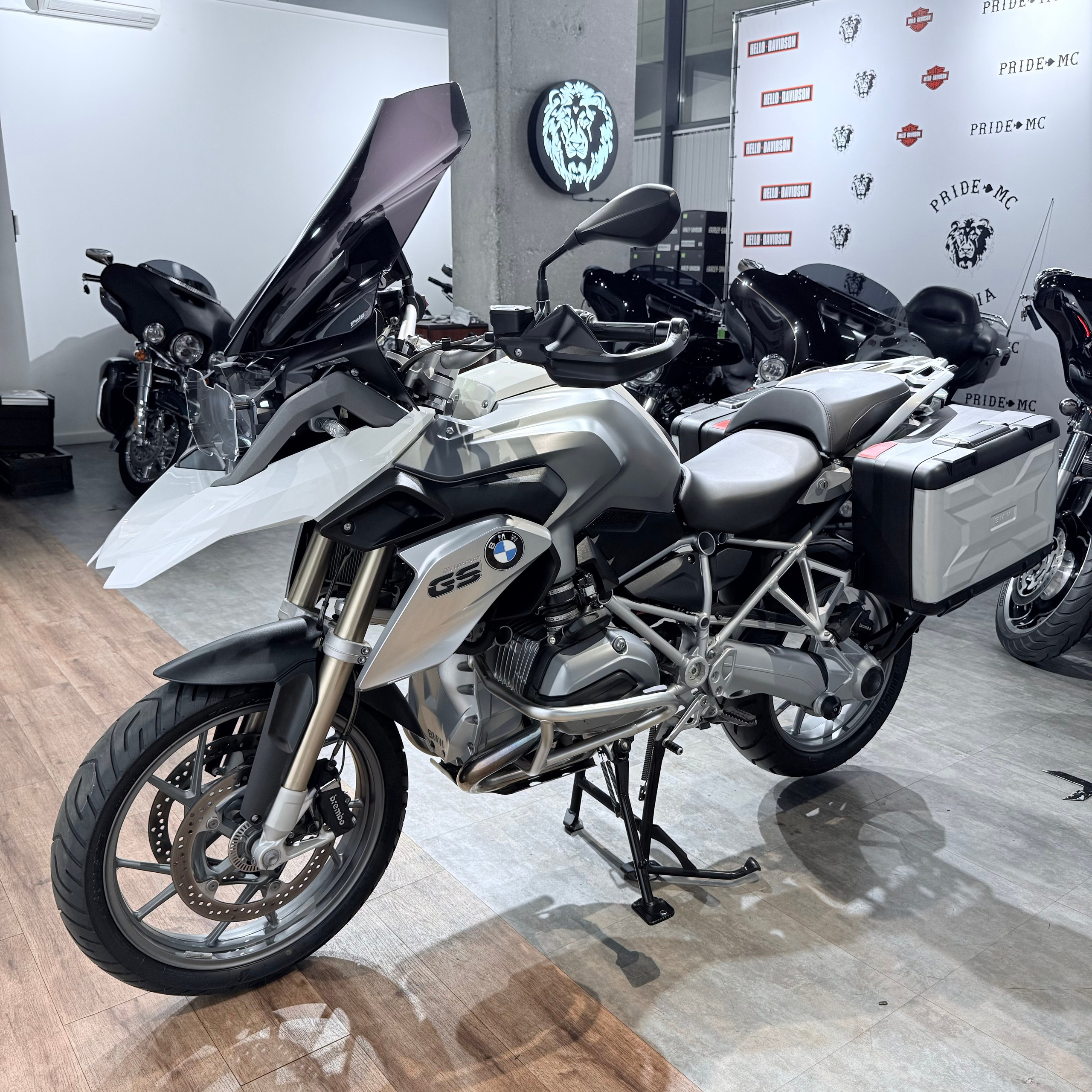 2013 ВМW R1200GS Аlpine White. Hello Davidson, Москва. Только хорошие мотоциклы…