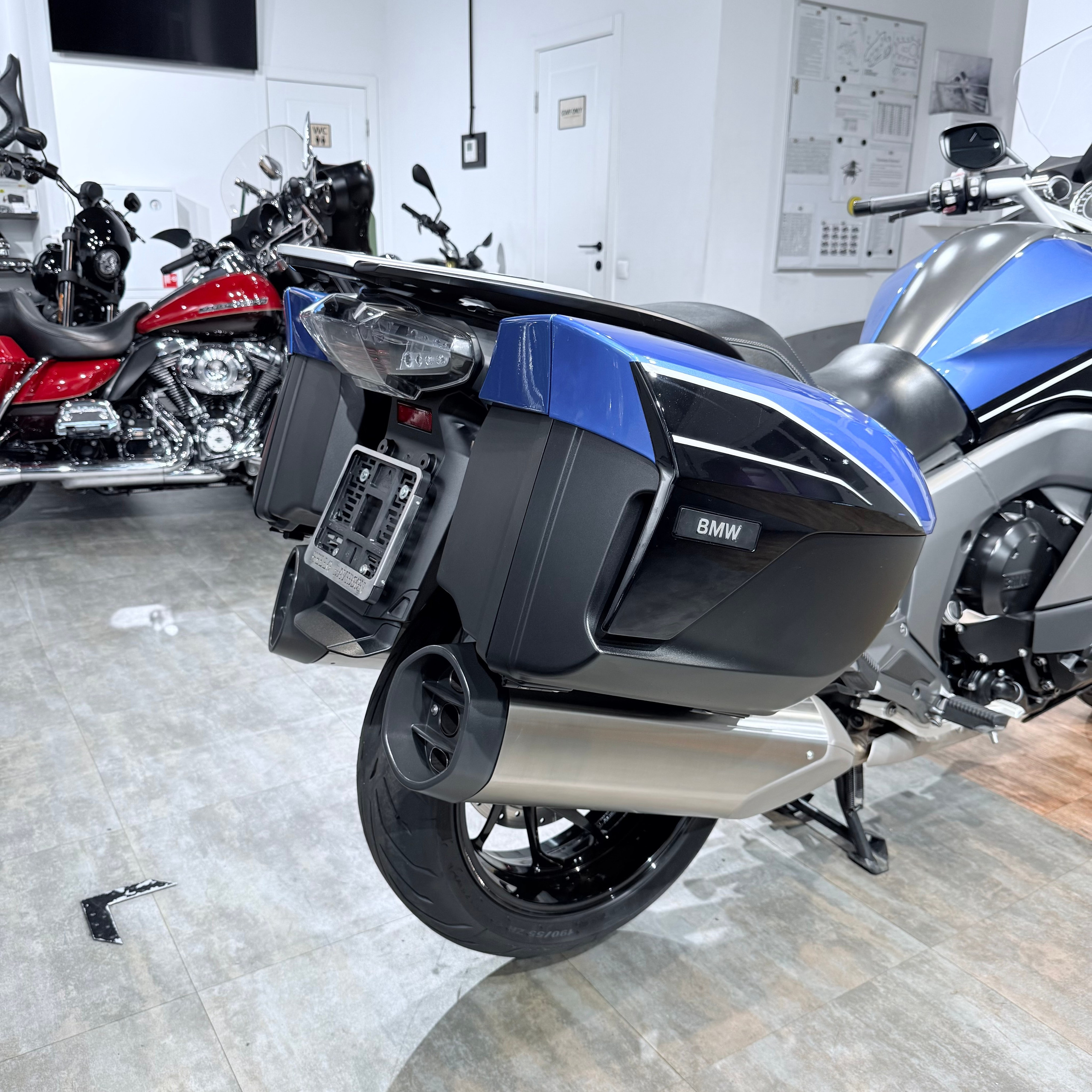 Купить 2017 ВMW K1600GT Lupine Blue Вlасk Storm (VIN WB10***0541)