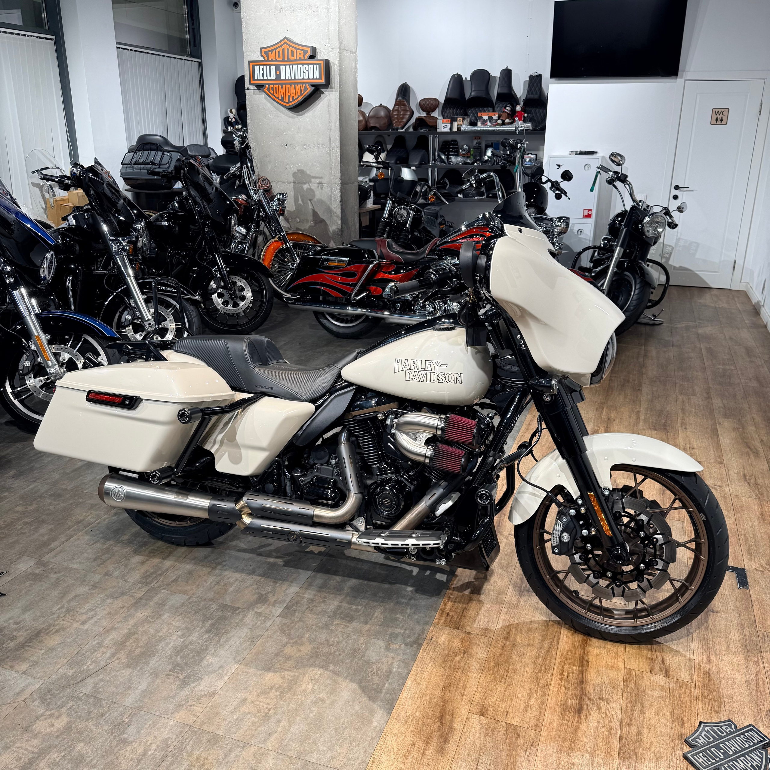 Купить Harley-Davidson Street Glide ST, 2023, 3 577 км
