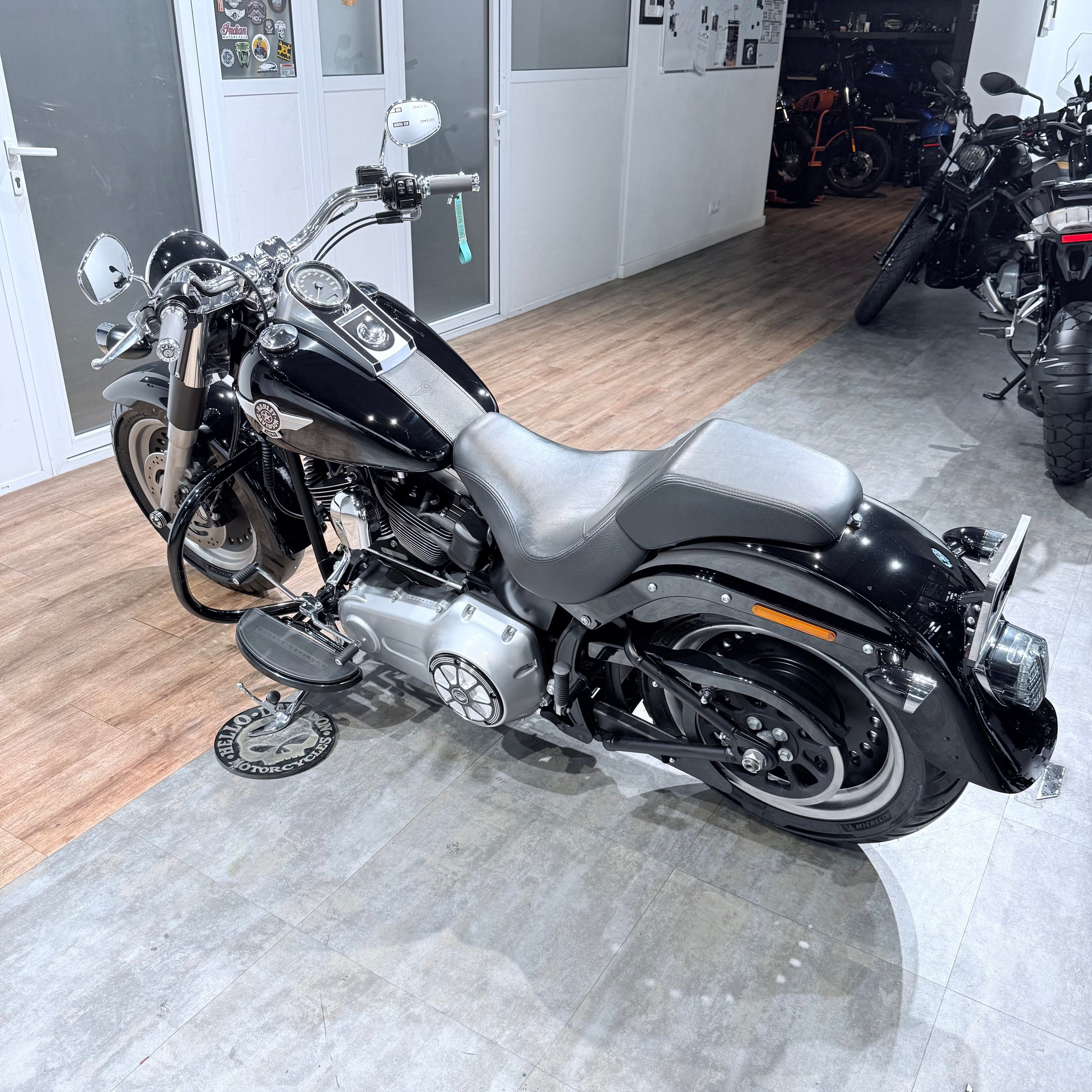 2012 Fat Boy АВS Вlаck Edition. Hello Davidson, Москва. Только хорошие мотоциклы…