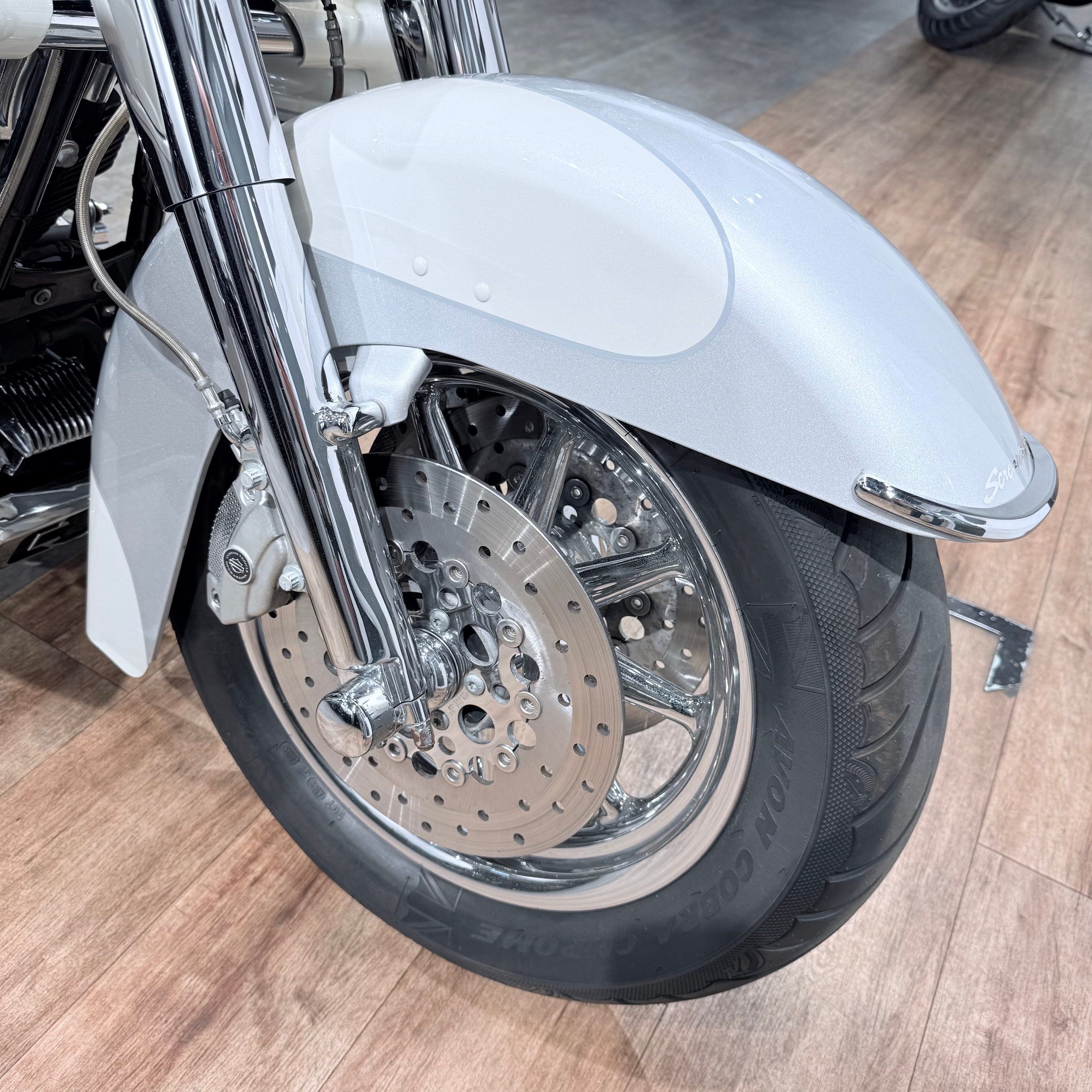 2008 СVО Еlесtrа Glide АВS Snоw Frost. Hello Davidson, Москва. Только хорошие мотоциклы…