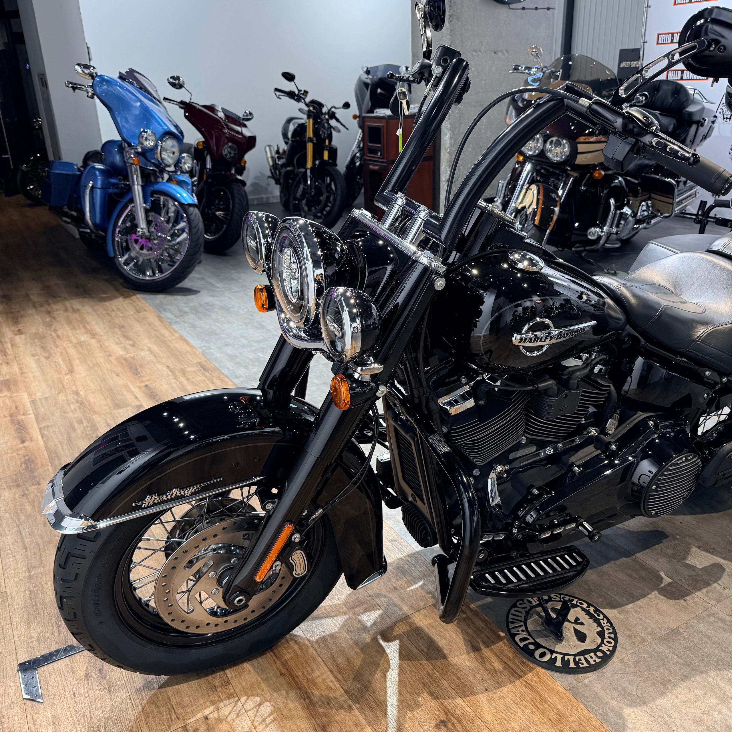 2018 Heritage 107 Black Bagger (VIN *5HD*4774). Hello Davidson, Москва. Только хорошие мотоциклы…