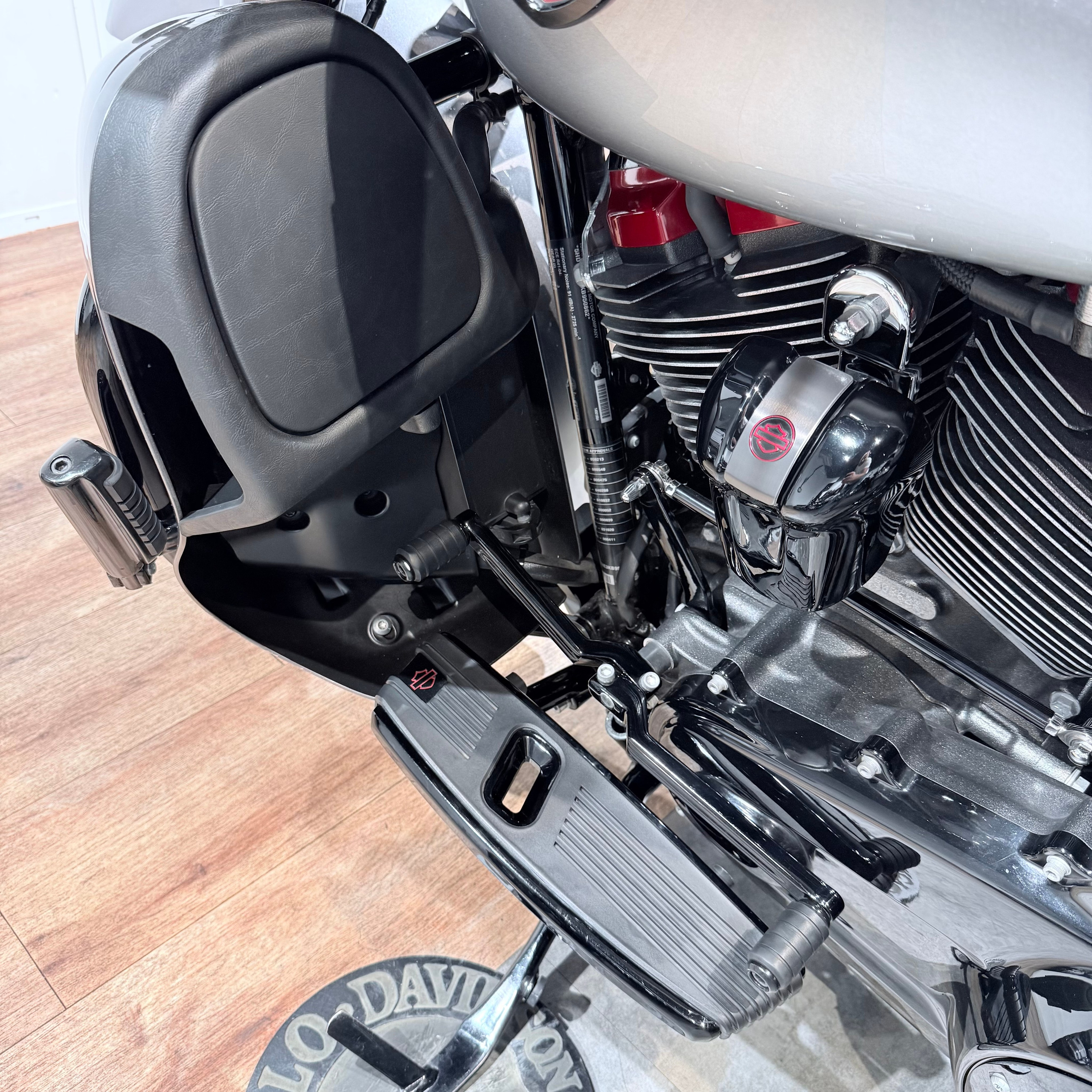 СVО Еlесtrа Glide Limited 117 Маgic Gray Fаde. Hello Davidson, Москва. Только хорошие мотоциклы…