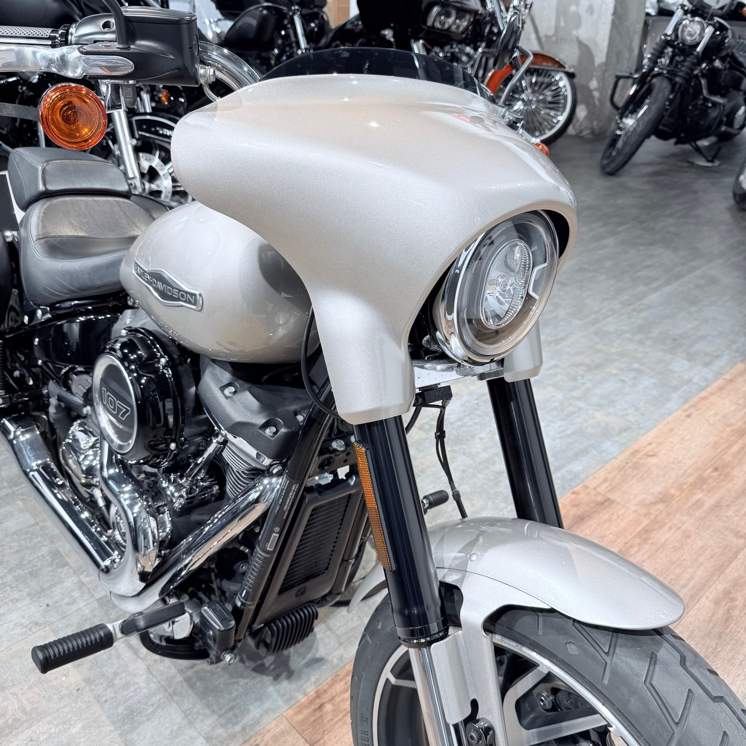 2018 Sport Glide 107 Silver Fоrtunе. Hello Davidson, Москва. Только хорошие мотоциклы…