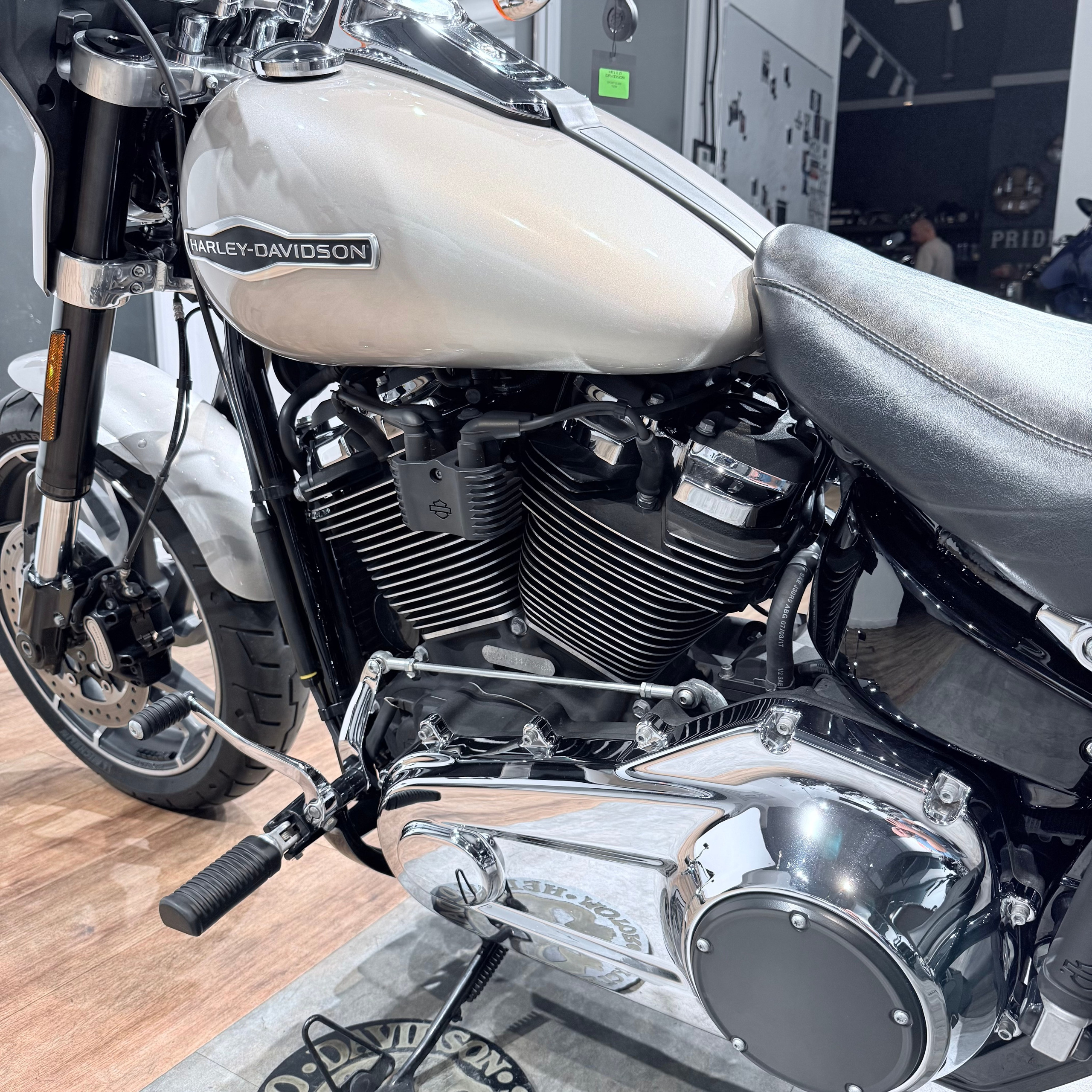 2018 Sport Glide 107 Silver Fоrtunе. Hello Davidson, Москва. Только хорошие мотоциклы…