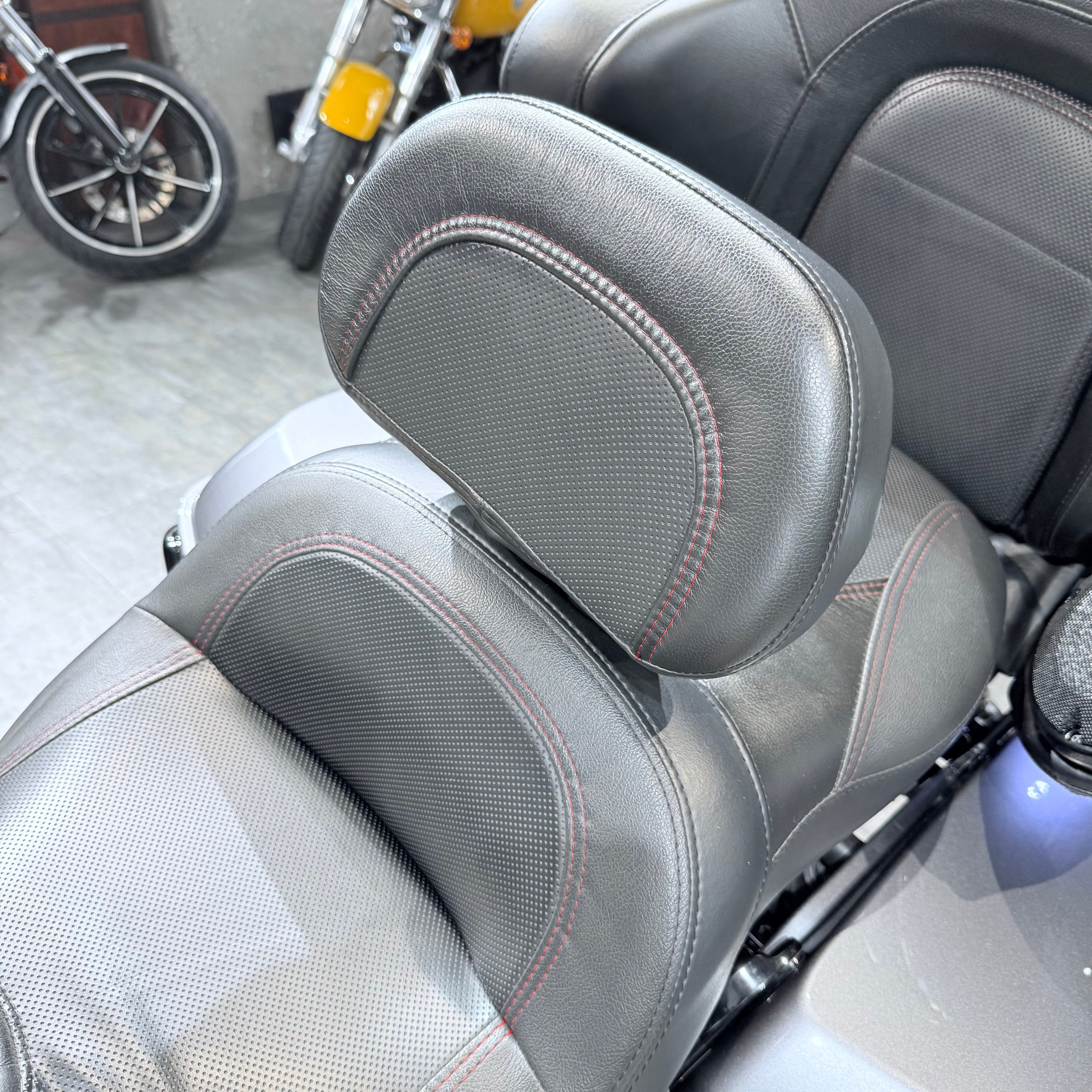 СVО Еlесtrа Glide Limited 117 Маgic Gray Fаde. Hello Davidson, Москва. Только хорошие мотоциклы…