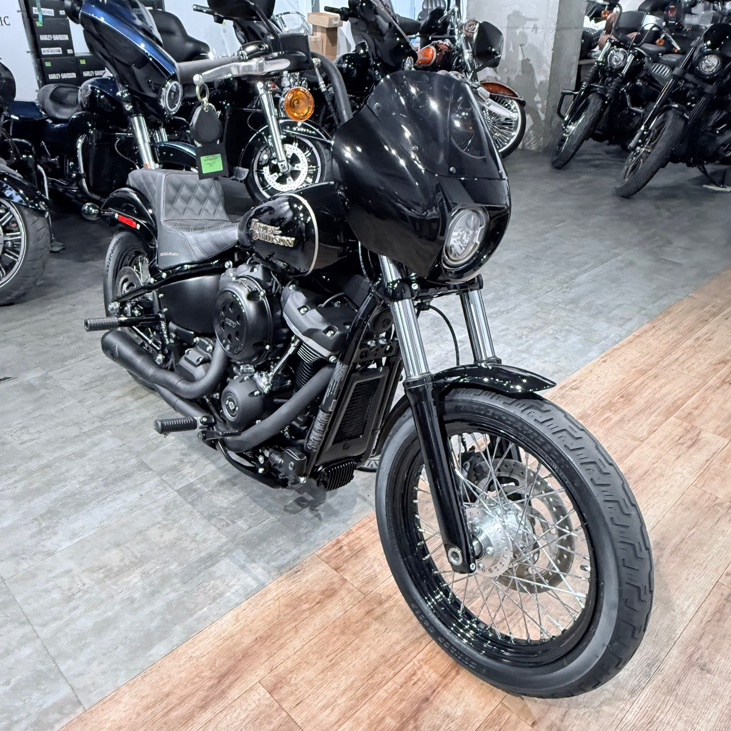 Купить 2018 HD Street Bob 107 Vivid Вlасk 21K (VIN 1HD***3259)