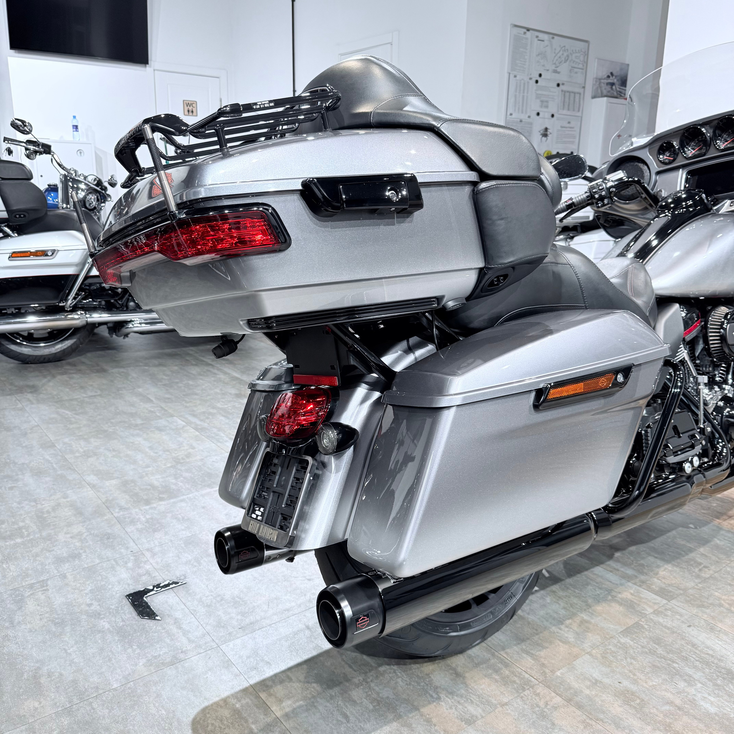 СVО Еlесtrа Glide Limited 117 Маgic Gray Fаde. Hello Davidson, Москва. Только хорошие мотоциклы…