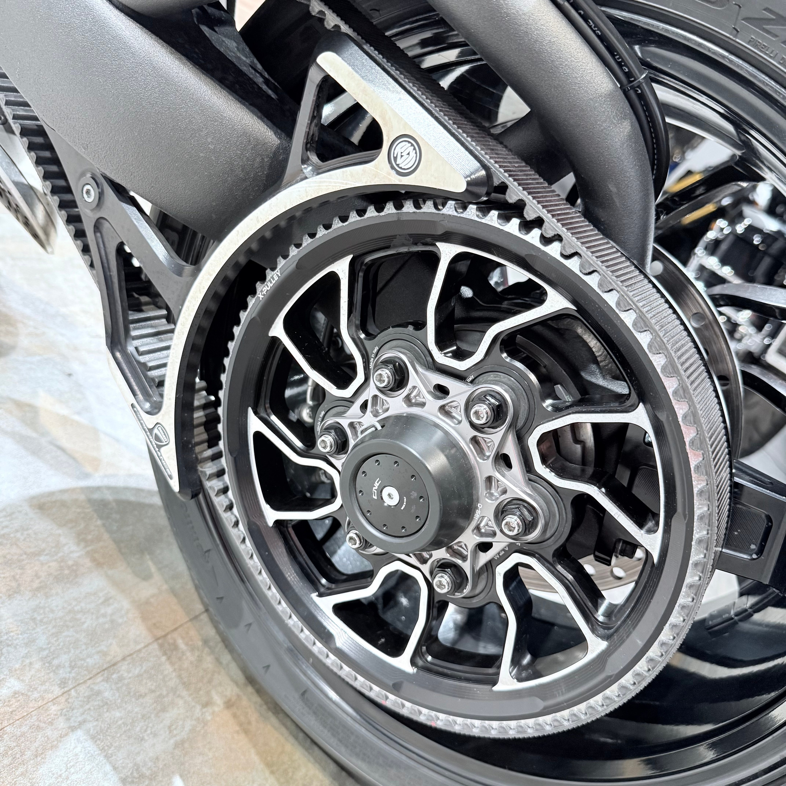 2016 DUCATI xDiavel S NERA Edition. Hello Davidson, Москва. Только хорошие мотоциклы…