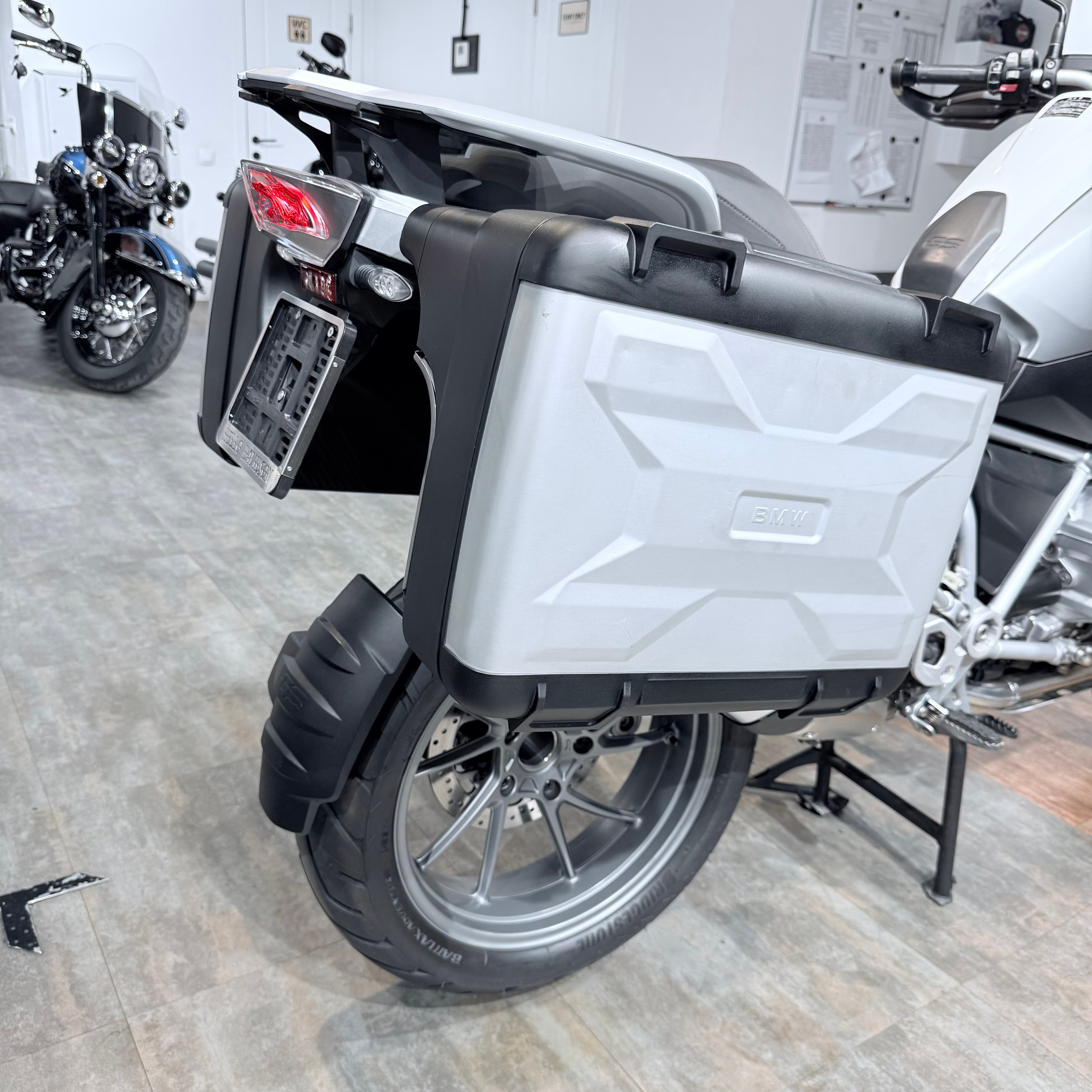 2013 ВМW R1200GS Аlpine White. Hello Davidson, Москва. Только хорошие мотоциклы…