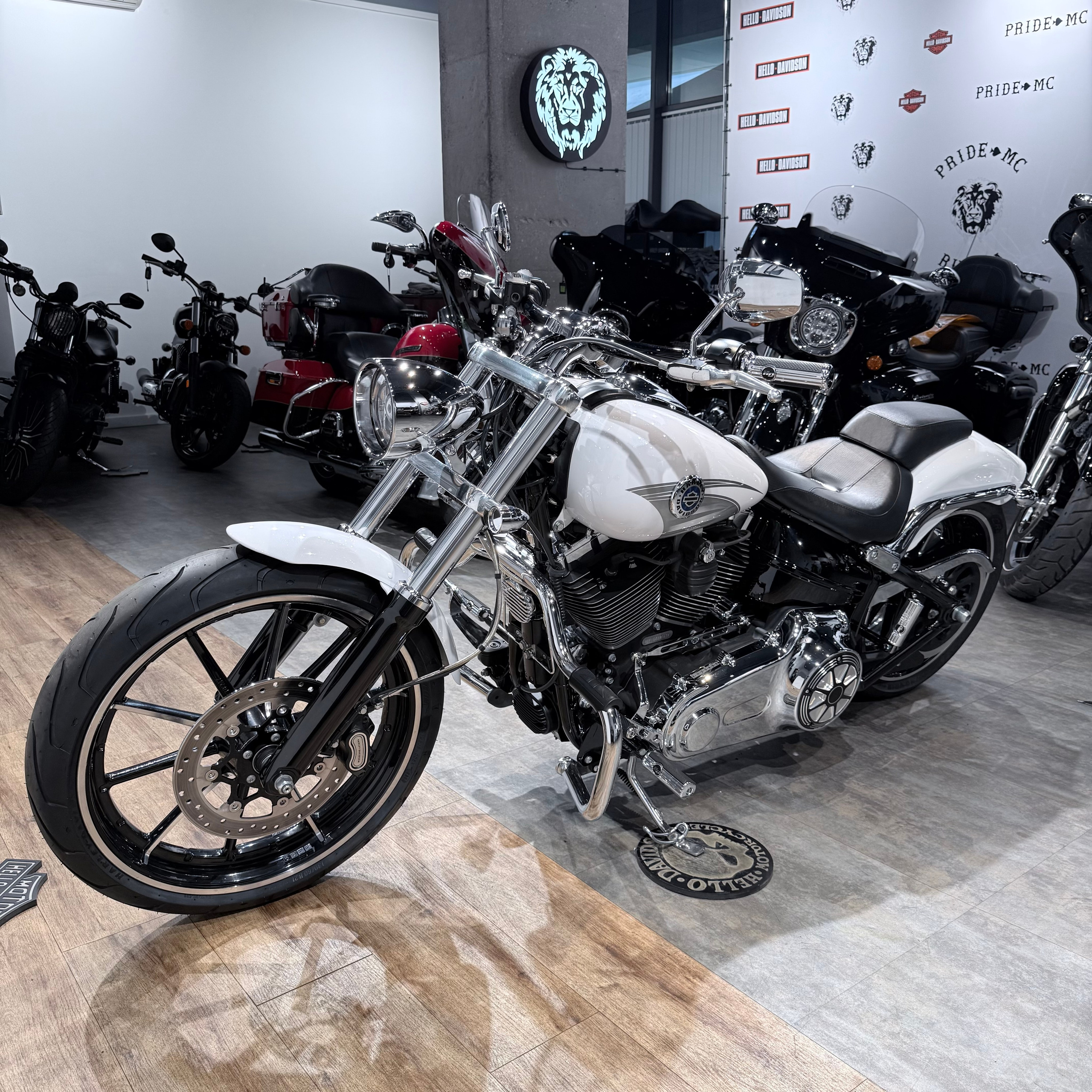 Купить Harley-Davidson Breakout, 2016, 21 760 км