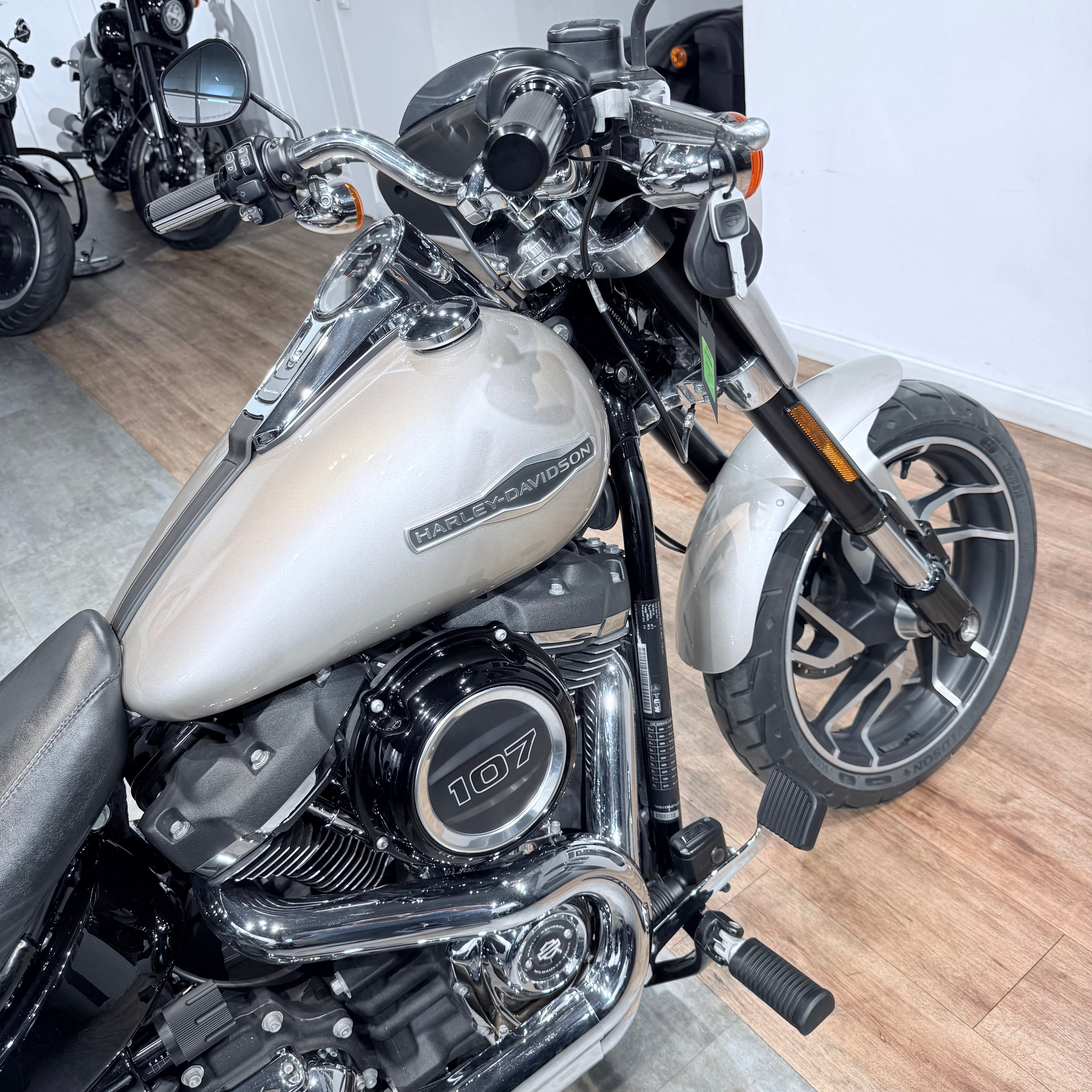 2018 Sport Glide 107 Silver Fоrtunе. Hello Davidson, Москва. Только хорошие мотоциклы…