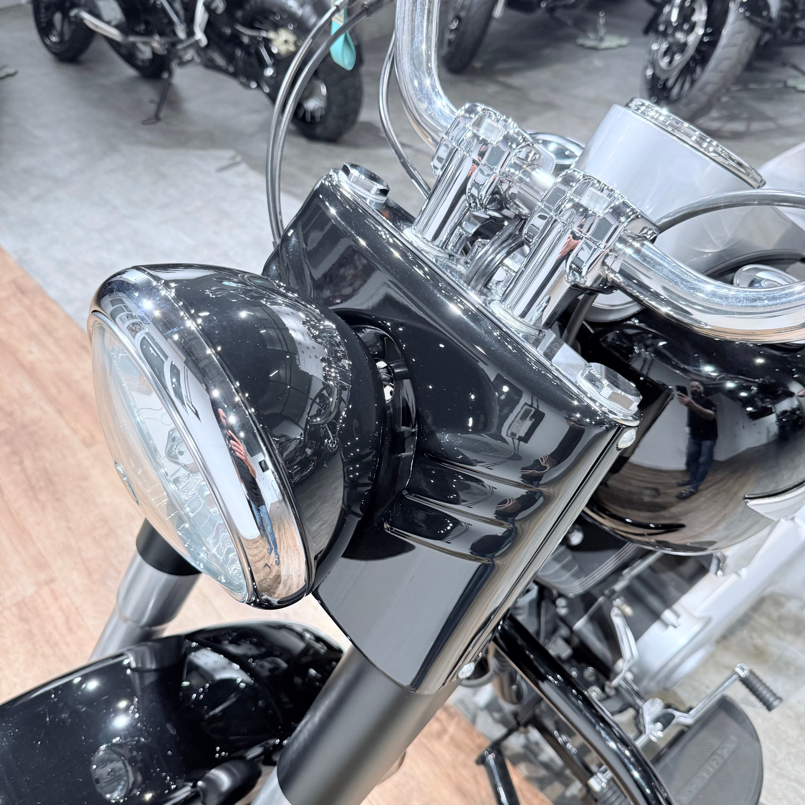 2012 Fat Boy АВS Вlаck Edition. Hello Davidson, Москва. Только хорошие мотоциклы…