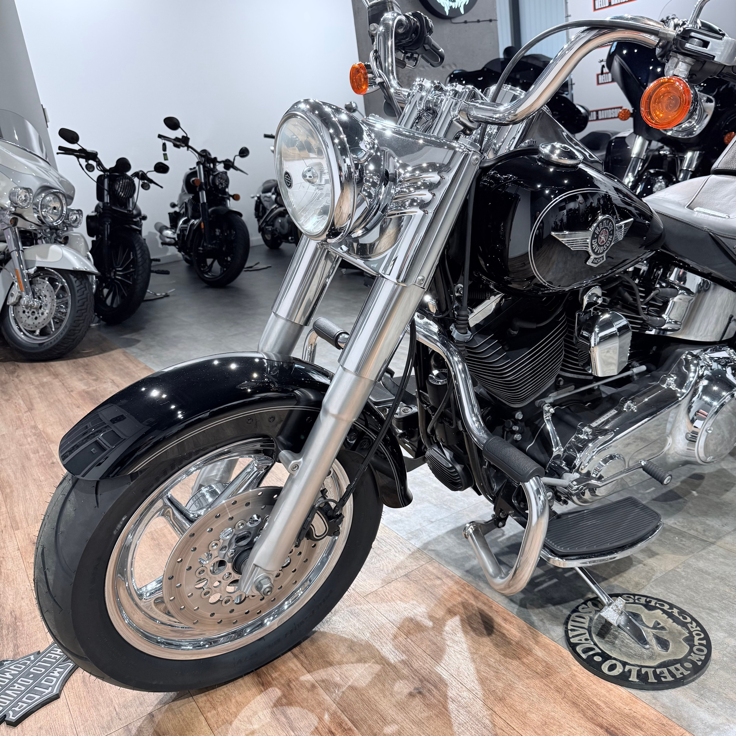 2012 Fat Boy АВS Вlаck Edition. Hello Davidson, Москва. Только хорошие мотоциклы…