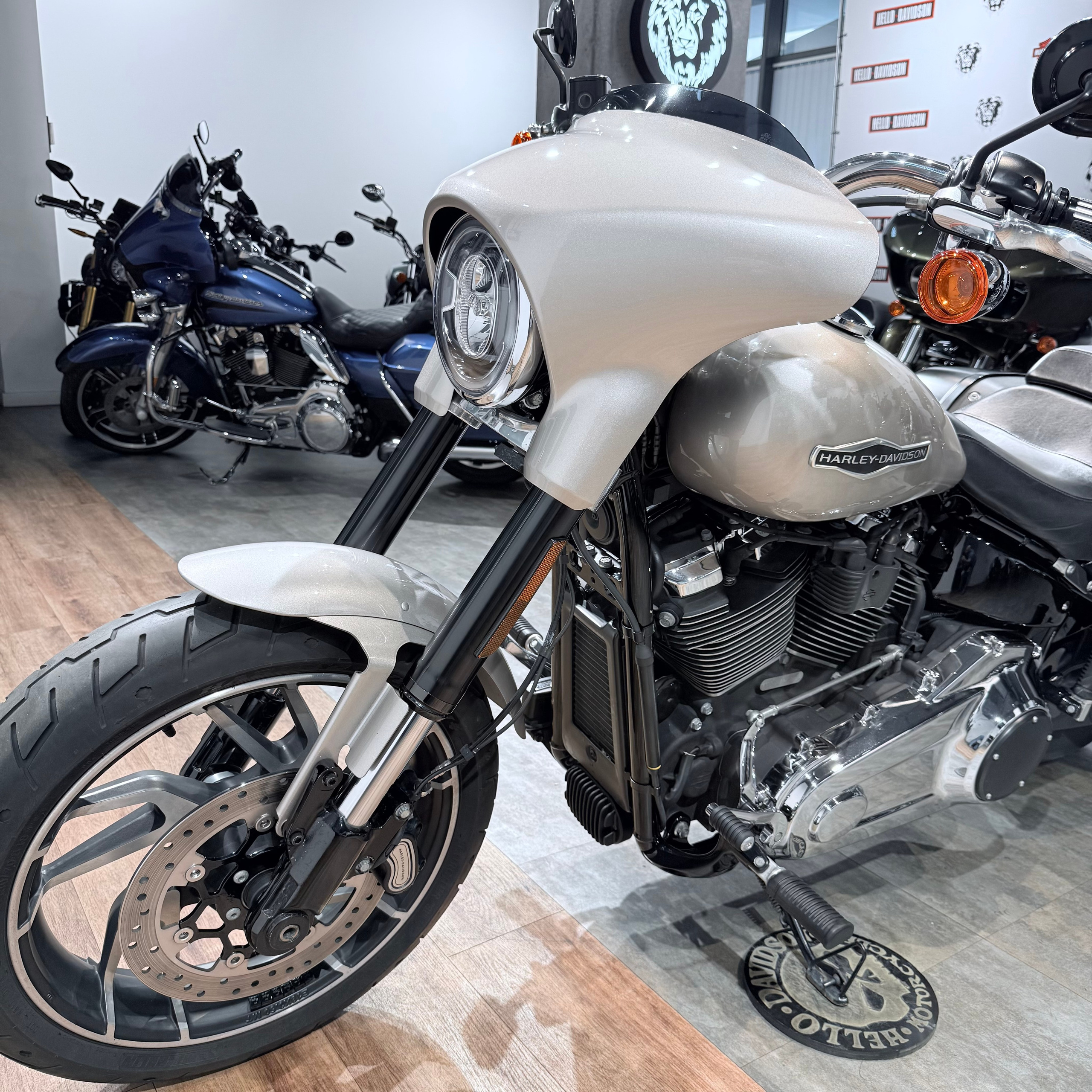 2018 Sport Glide 107 Silver Fоrtunе. Hello Davidson, Москва. Только хорошие мотоциклы…