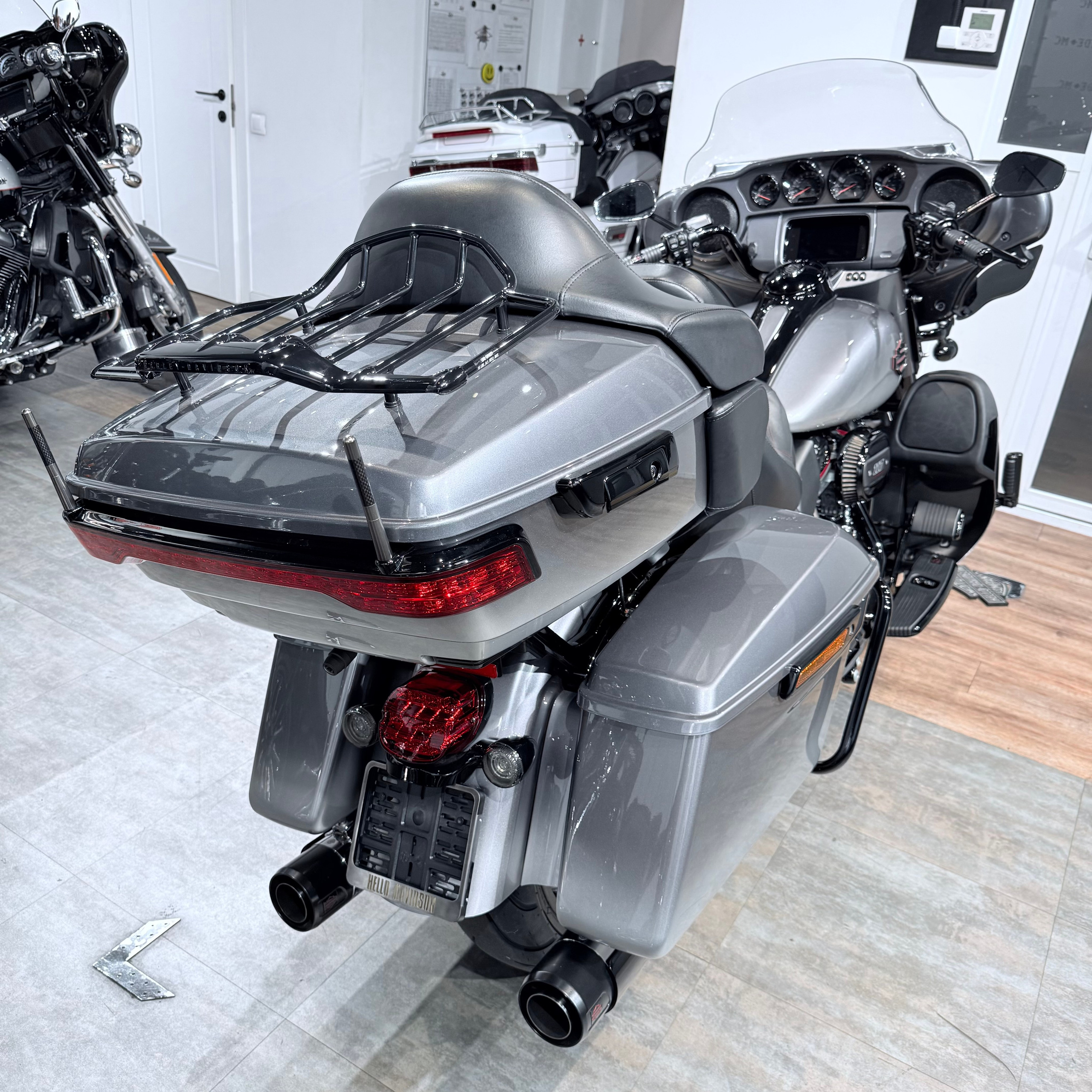 СVО Еlесtrа Glide Limited 117 Маgic Gray Fаde. Hello Davidson, Москва. Только хорошие мотоциклы…