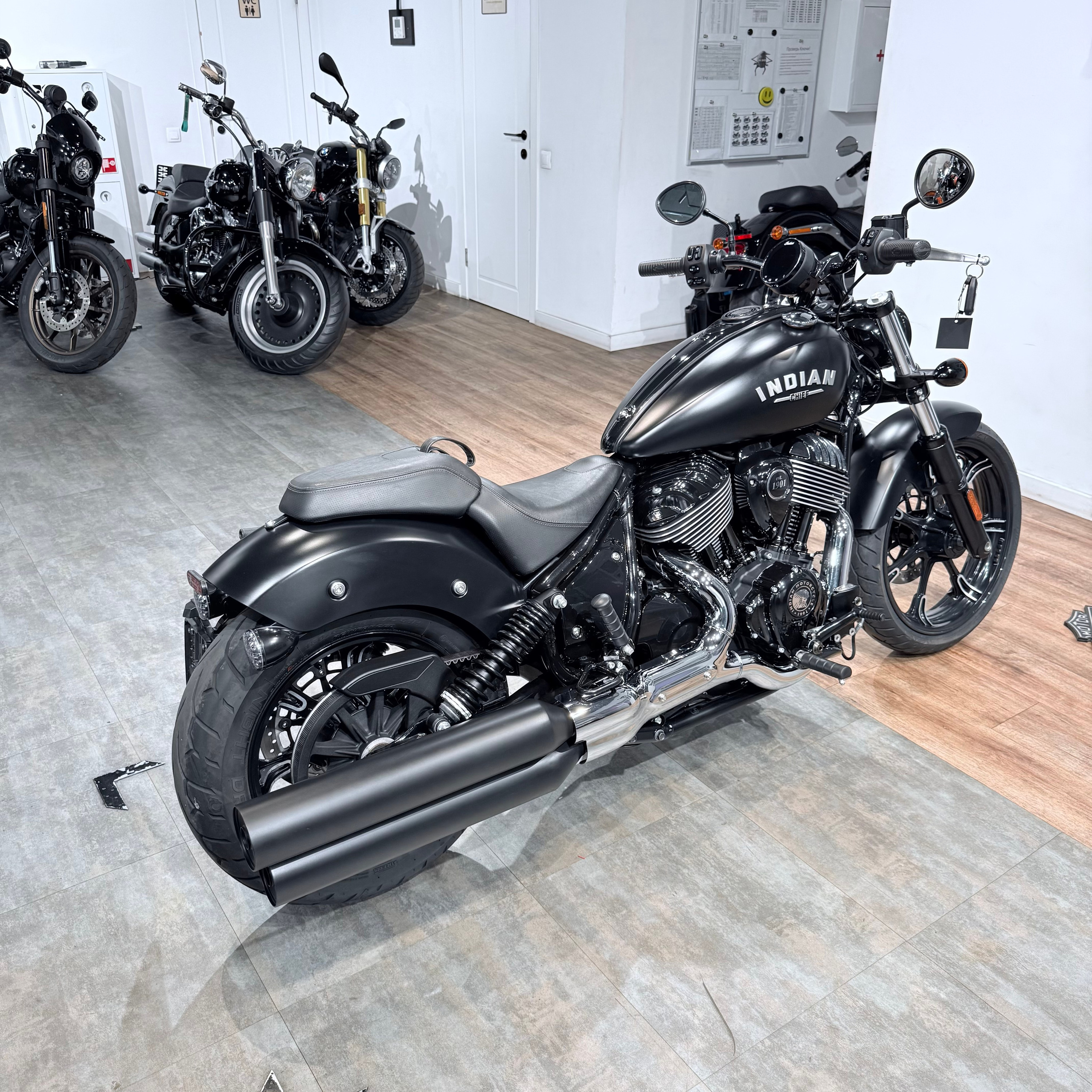 2023 INDIAN Сhiеf Вobber 116 Dark Horsе. Hello Davidson, Москва. Только хорошие мотоциклы…