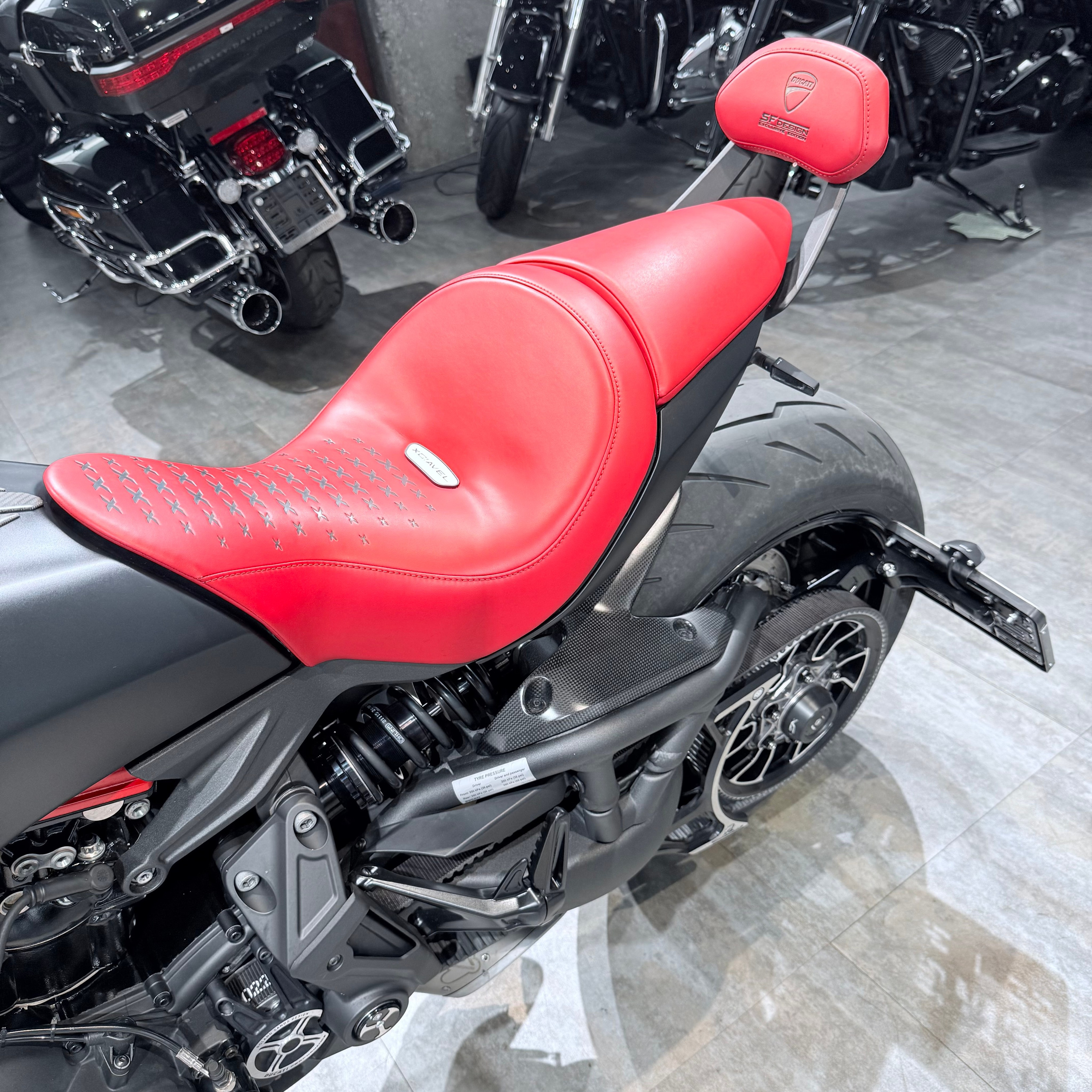 2016 DUCATI xDiavel S NERA Edition. Hello Davidson, Москва. Только хорошие мотоциклы…