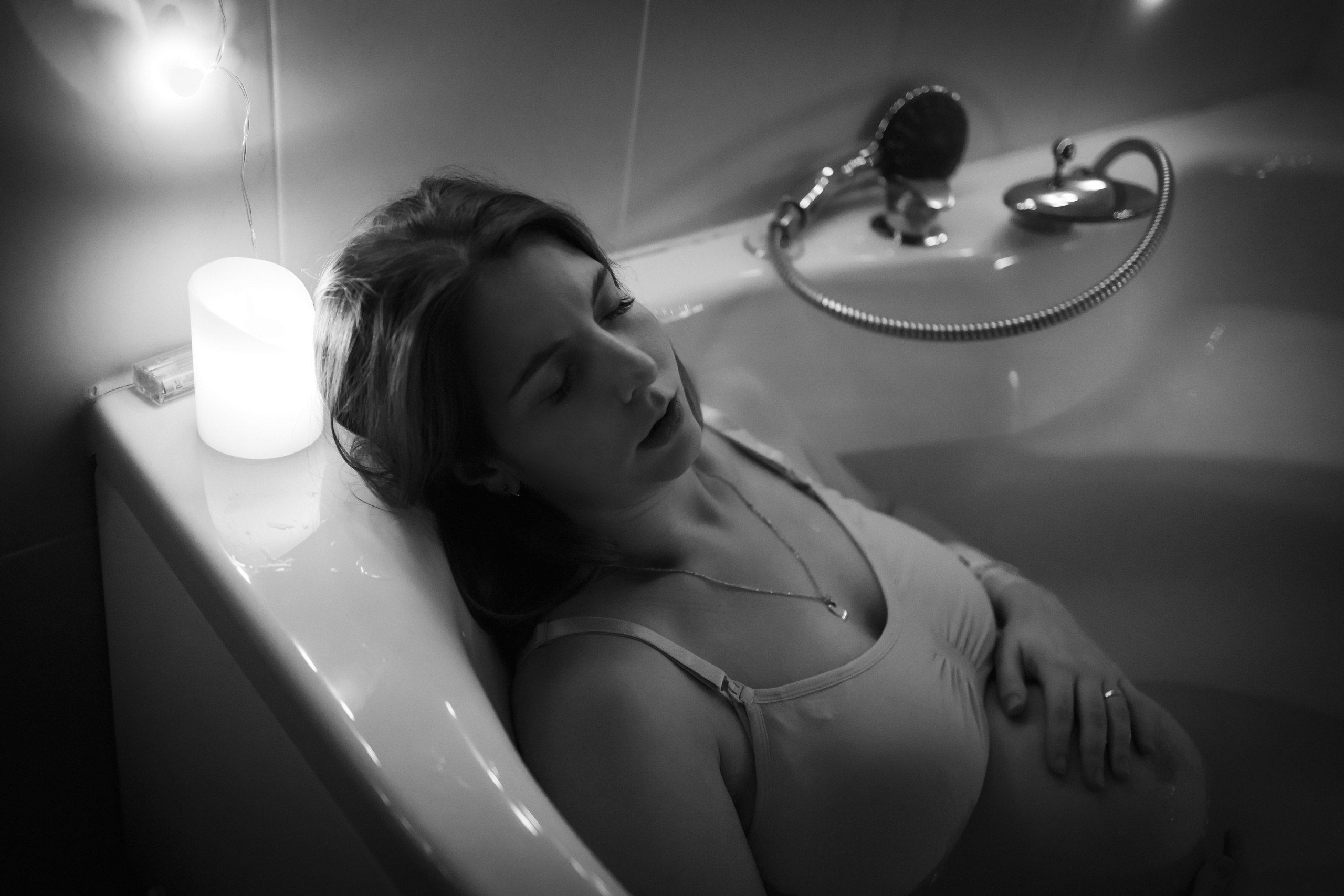 Видео рождения. Яна Кром Фотограф ньюборн в Москве