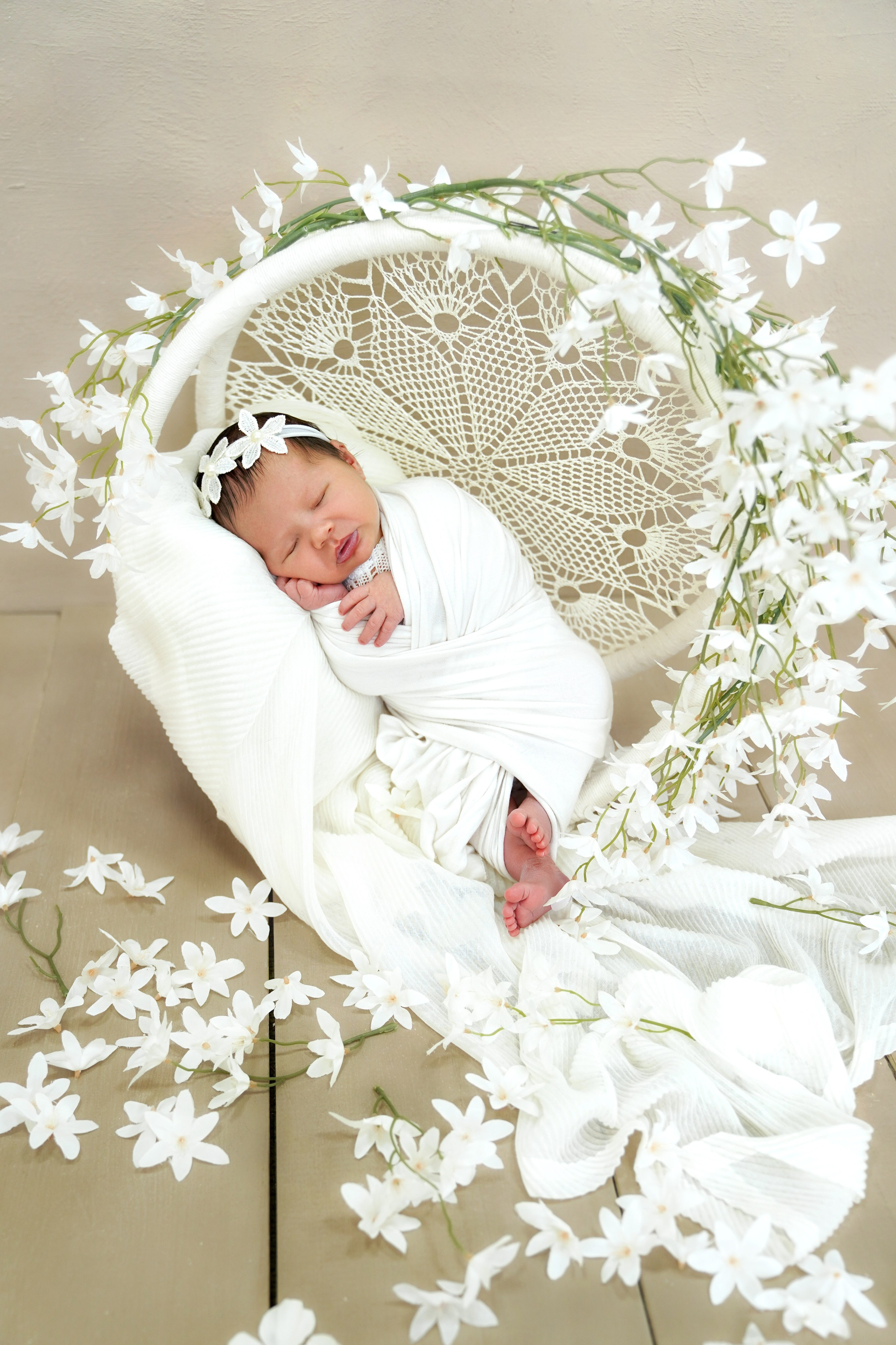 Фотосессия новорожденного (newborn). Фотограф новорожденных, детей до года и беременных в Симферополе