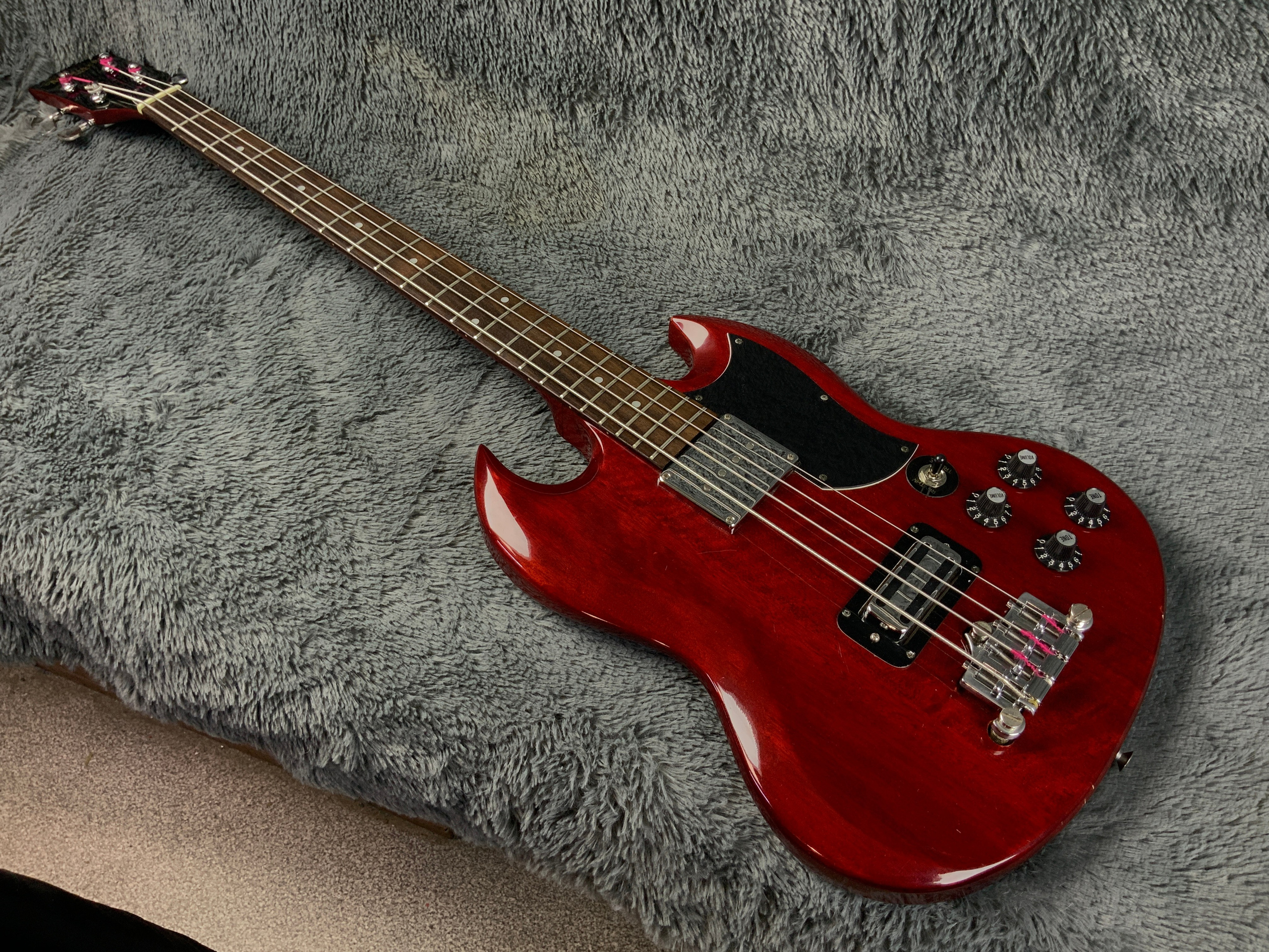 Meriken SG Bass Samick SG Bass Gibson EB-3 Greco SG Tokai SG