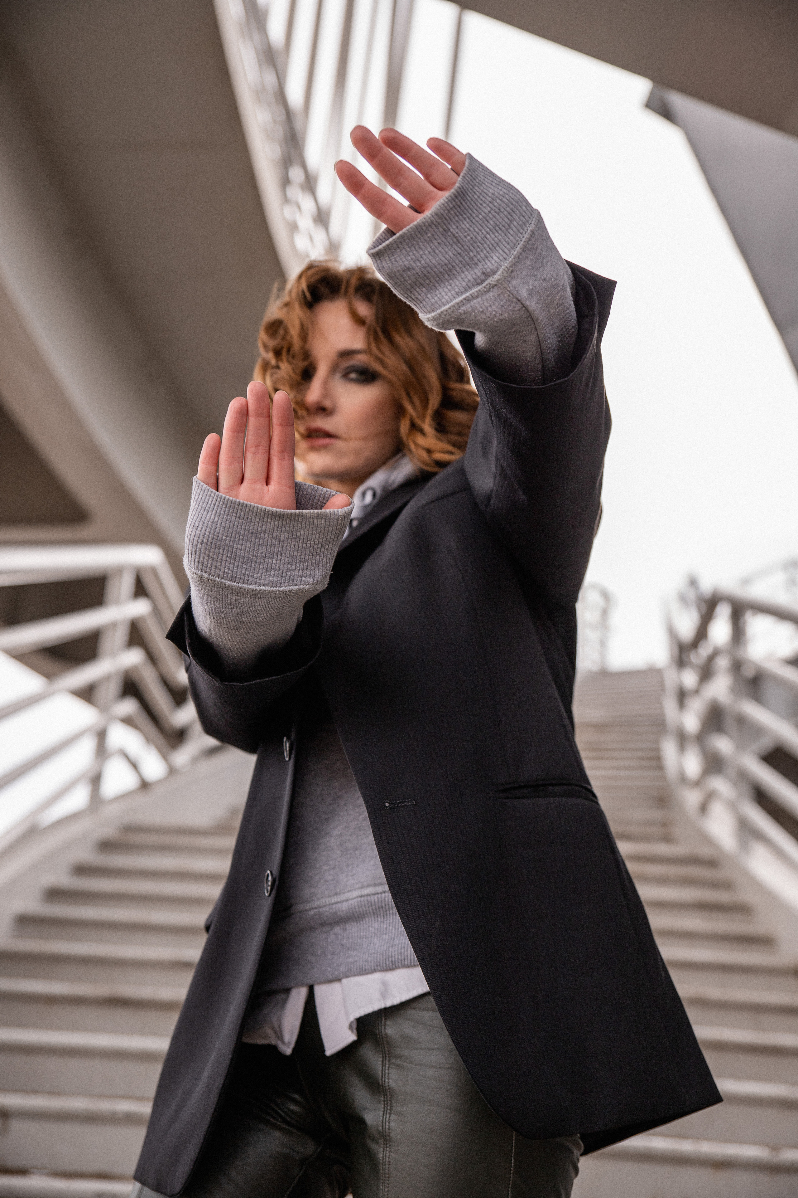 Девушка на мосту. Катерина Растокина фотограф в Санкт-Петербурге