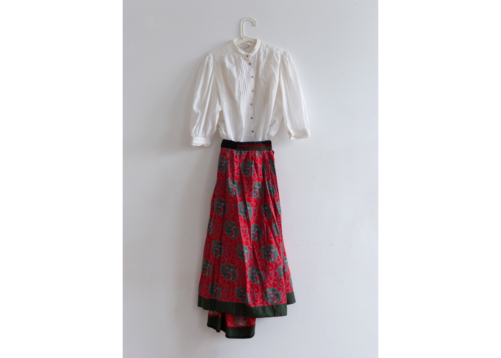German traditional female dress