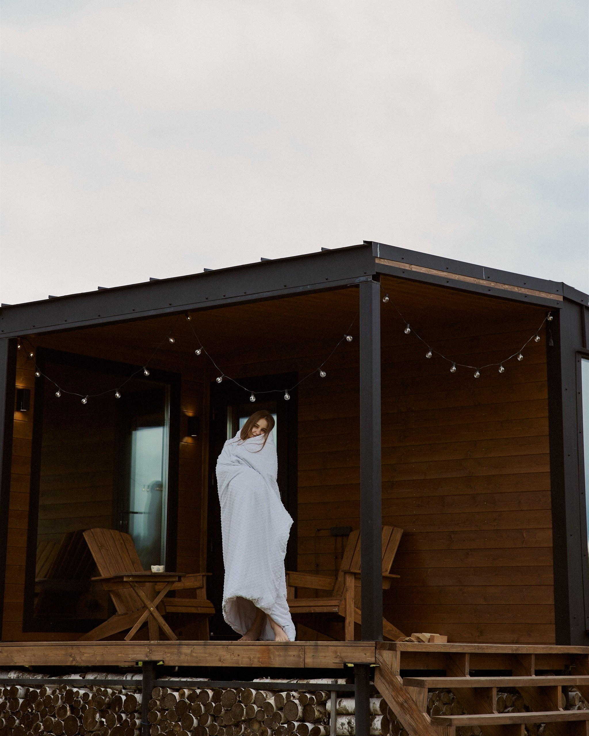 Глэмпинг. Аренда дома для отдыха в Брянске. Банный чан, зона BBQ. Дом на озере в Брянске. Отдых Брянск