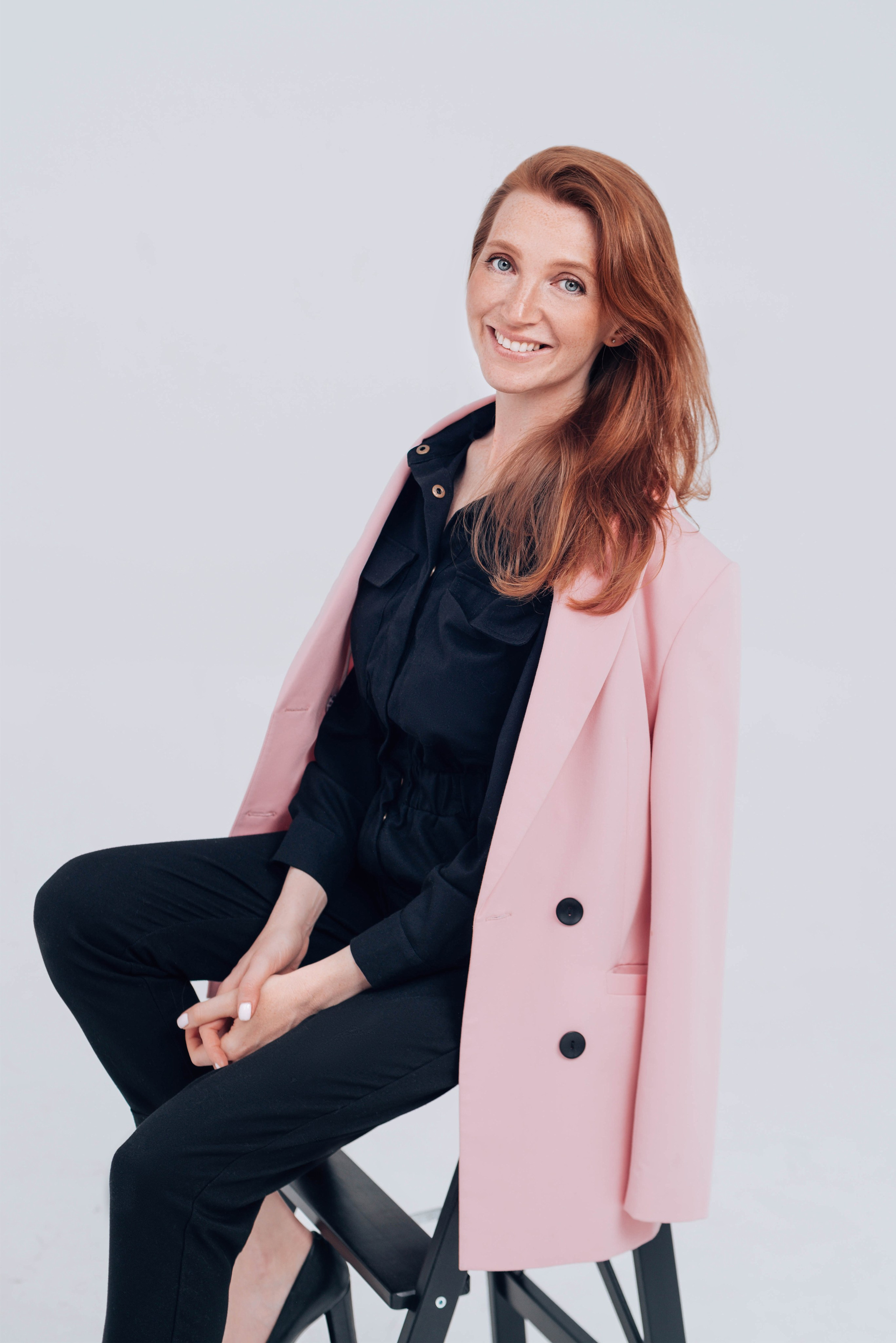 Деловой портрет для бизнеса и резюме. Фотограф в Санкт-Петербурге Марина Парникова