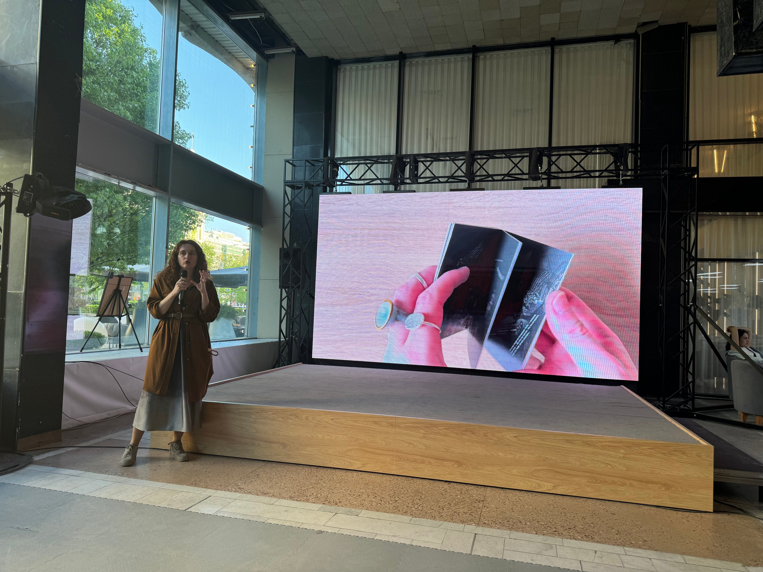 «Жердёла», зин-фестиваль, 19-20.04.2025, арт-резиденция «Дом Книги», Краснодар. Лера Круглова