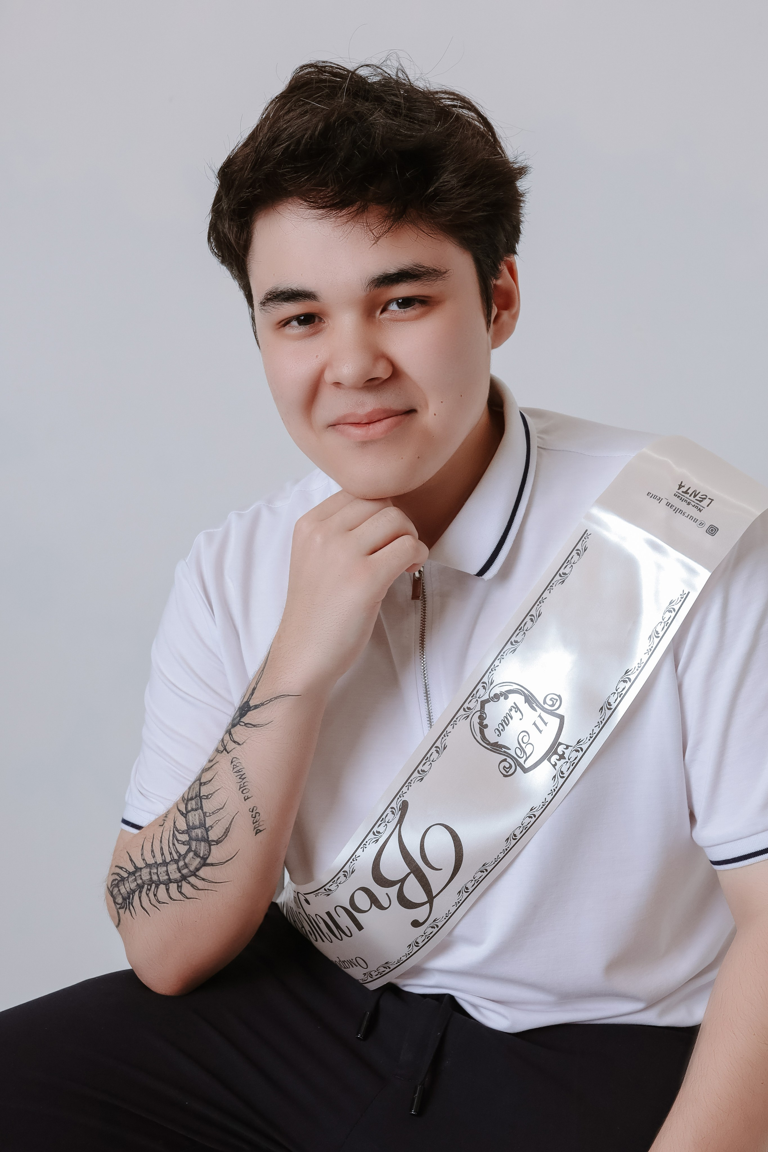 Выпускники. Фотограф в Жезказгане. Графический дизайнер