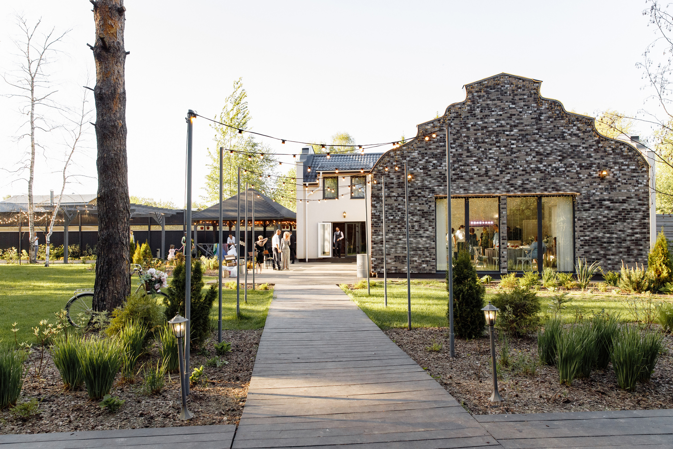 Дом у Леса. Свадебный день Рауфа и Анастасии