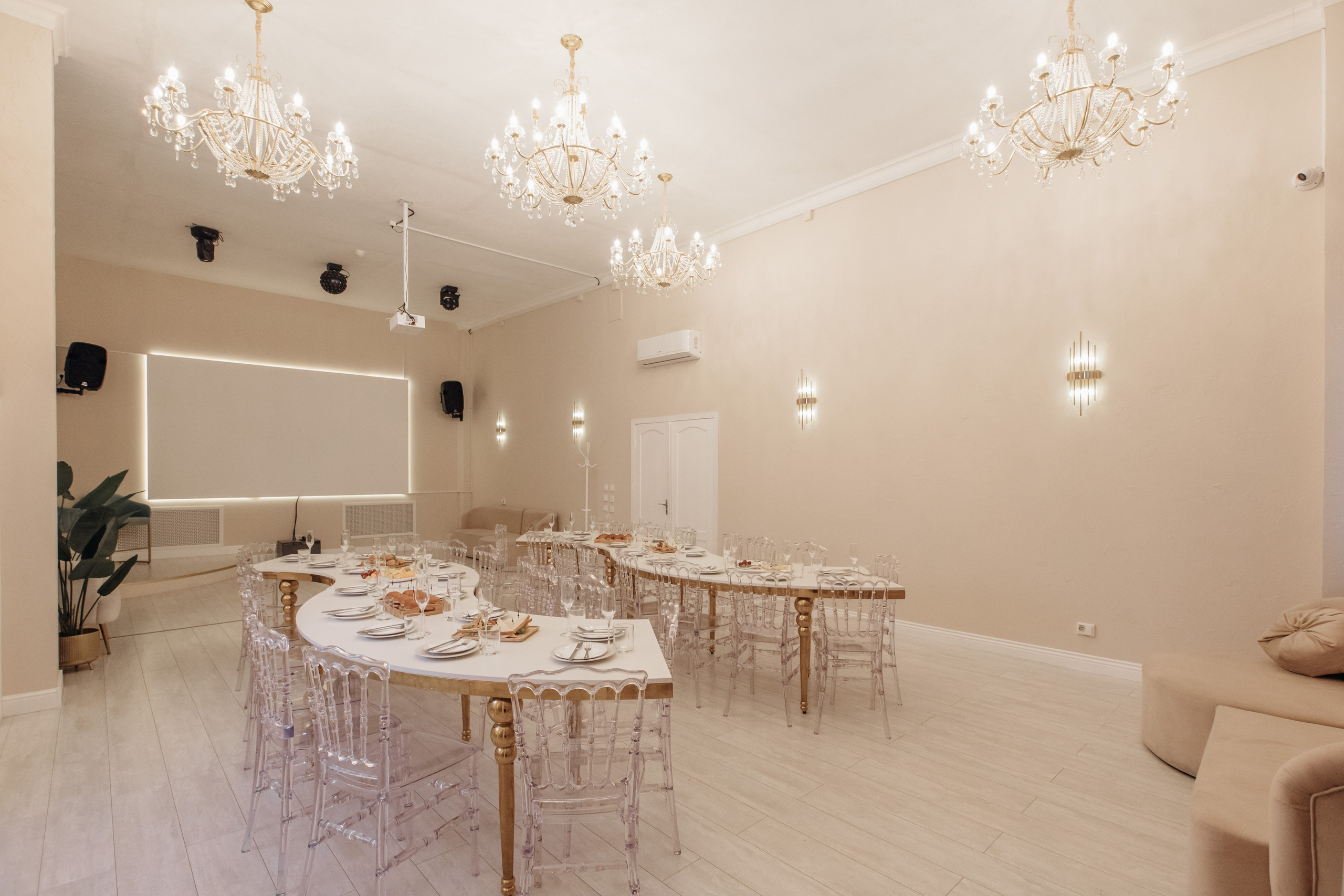 Банкетный зал Рубин Холл / Rubin Hall. Аренда лофта в СПб для мероприятий