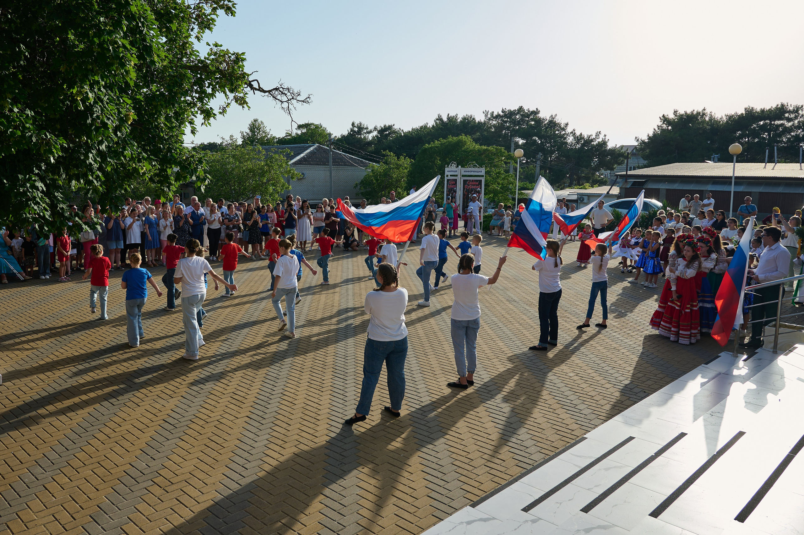День России. Жизнь курорта Кабардинка в фотографиях