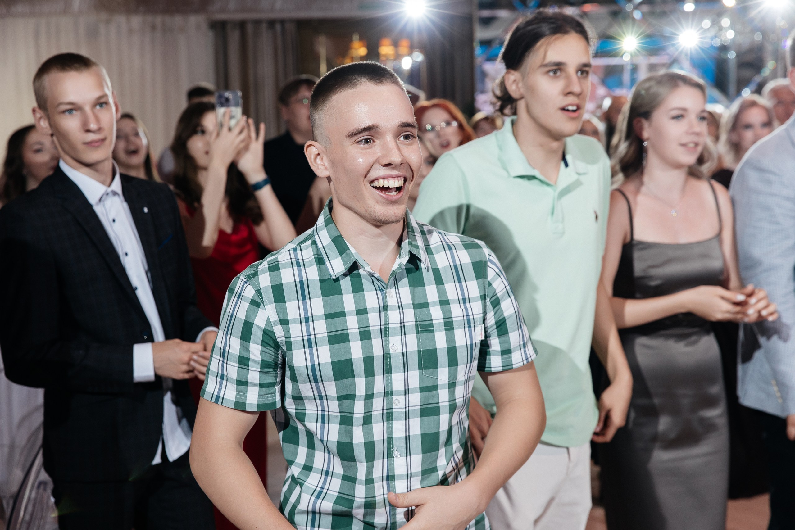 Выпускной 2024. Свадебный фотограф Настя Шелл г. Череповец