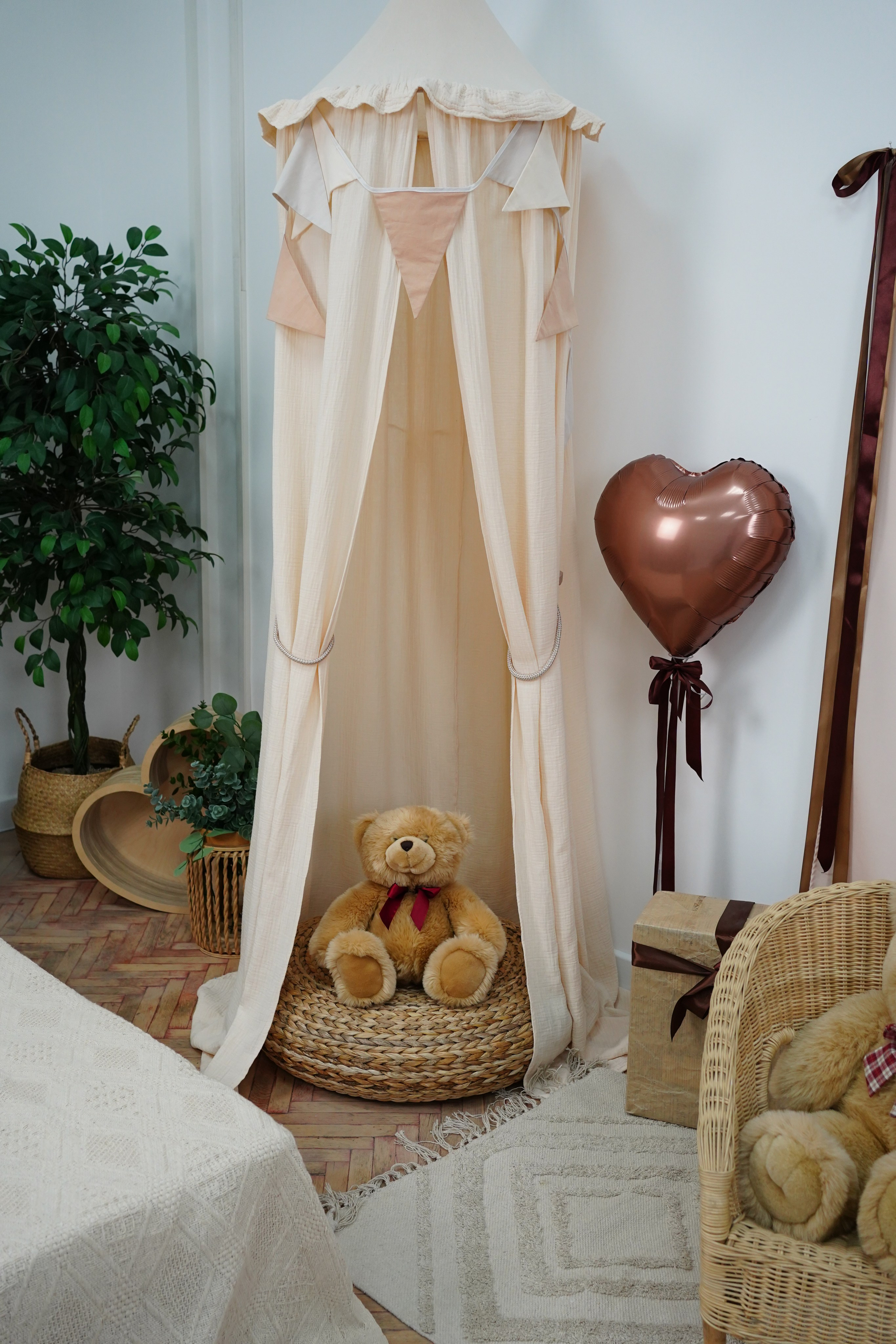 Наши Новые Фотозоны. Детская Фотостудия ГОДОВАСИКИ в Санкт-Петербурге фотосесия на годик