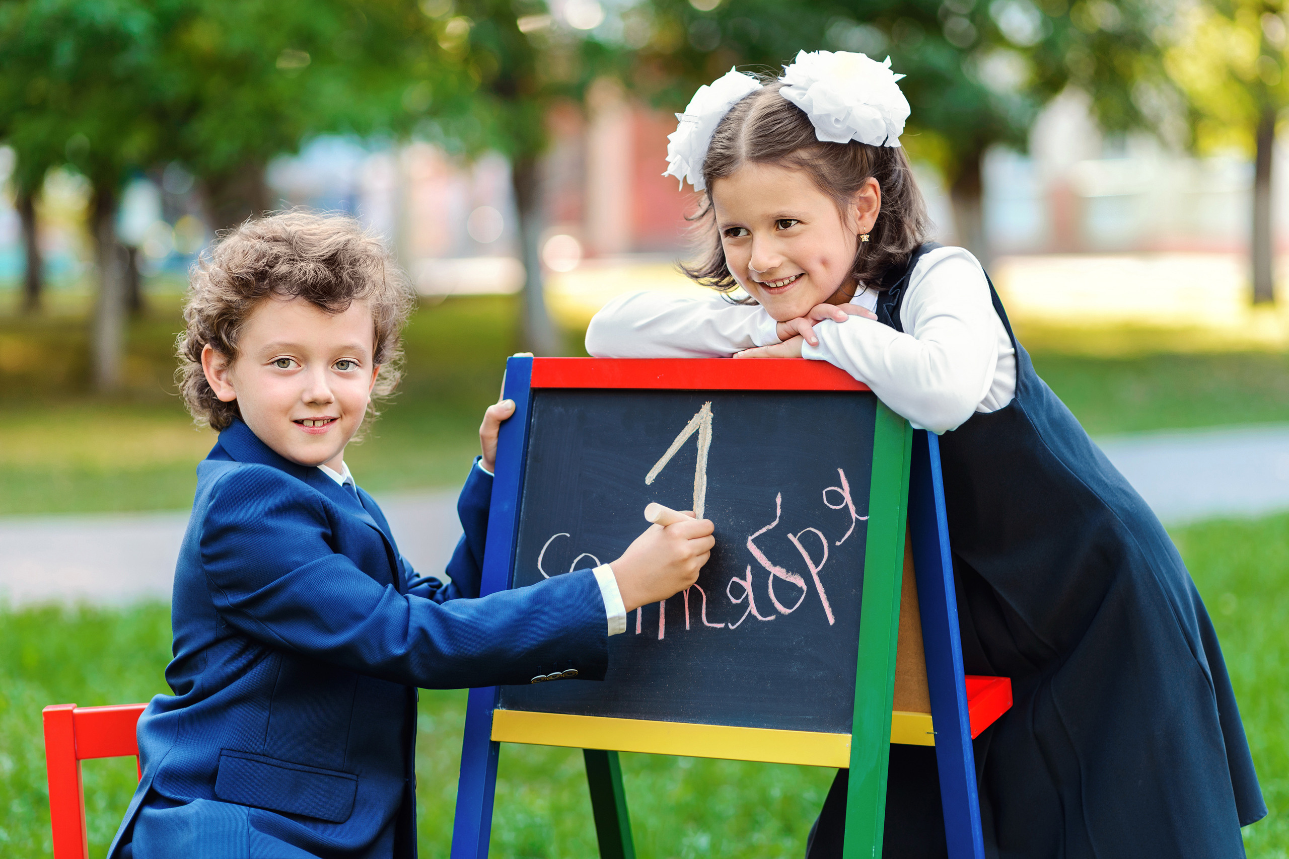 Фотопроект «Здравствуй, школа!» для школьников Ариетты и Артёма. Детский фотограф Ольга Шулина | Москва | Реутов