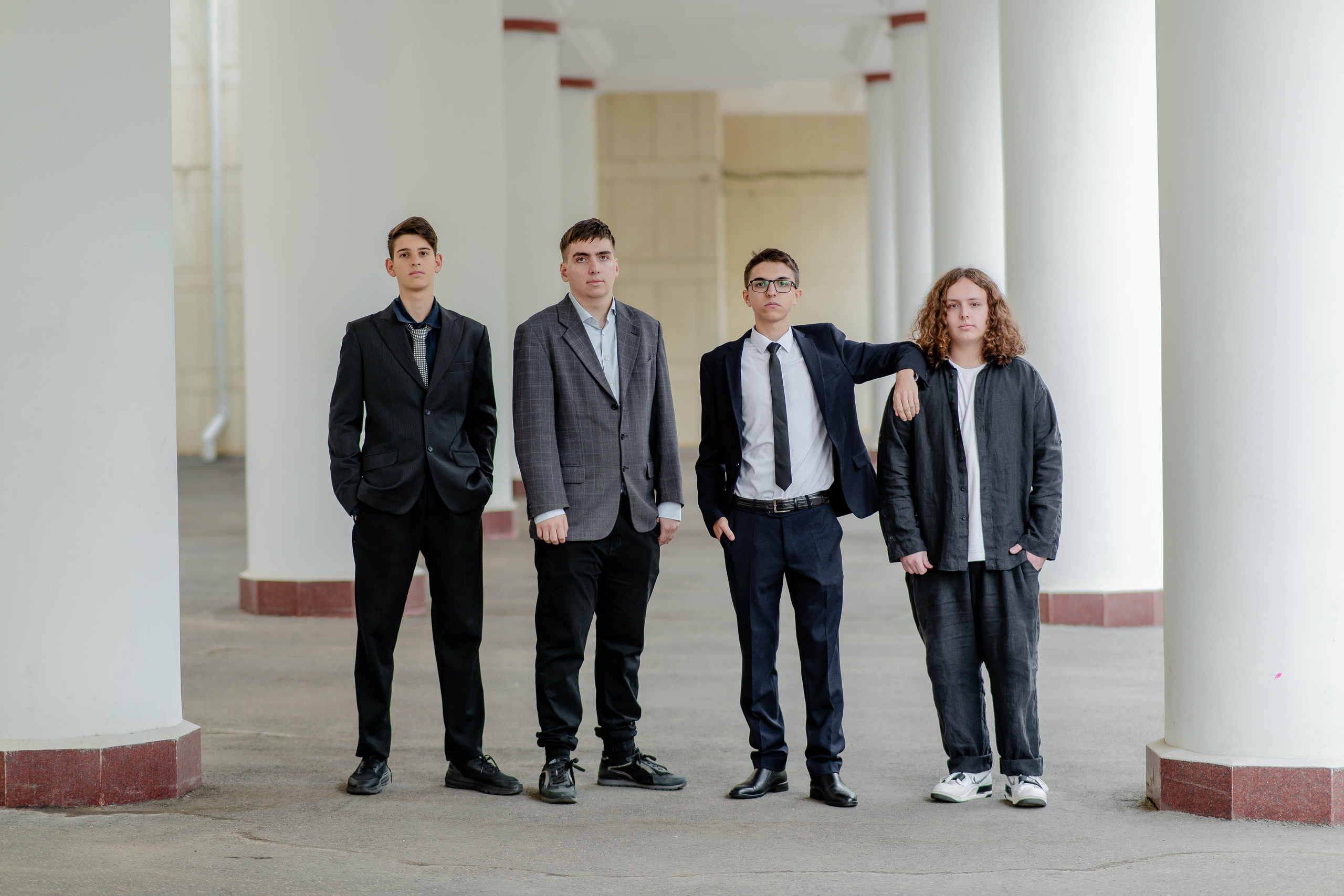 Выпускные (школьные) альбомы (книги) в Ростове-на-Дону. Современные Выпускные Альбомы в Ростове-на-Дону