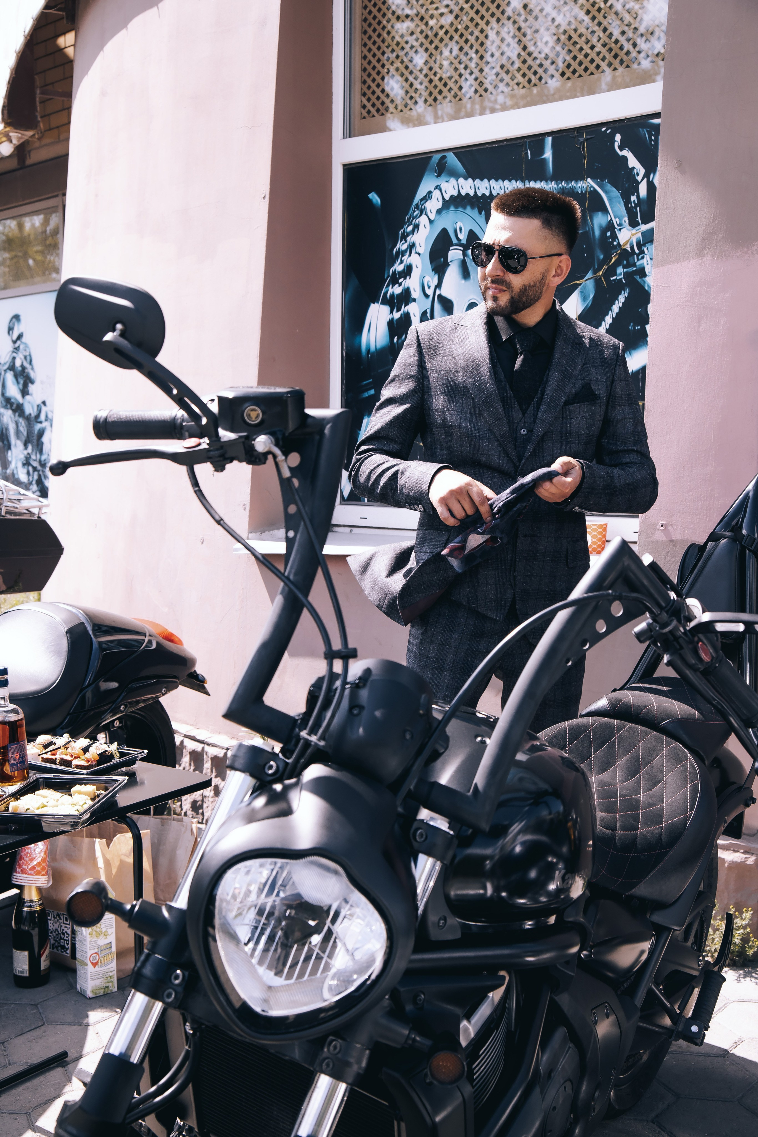 Репортаж свадьбы со сборов и до торта. Свадебный, семейный фотограф, контент съёмка. Екатеринбург. Елена Граф