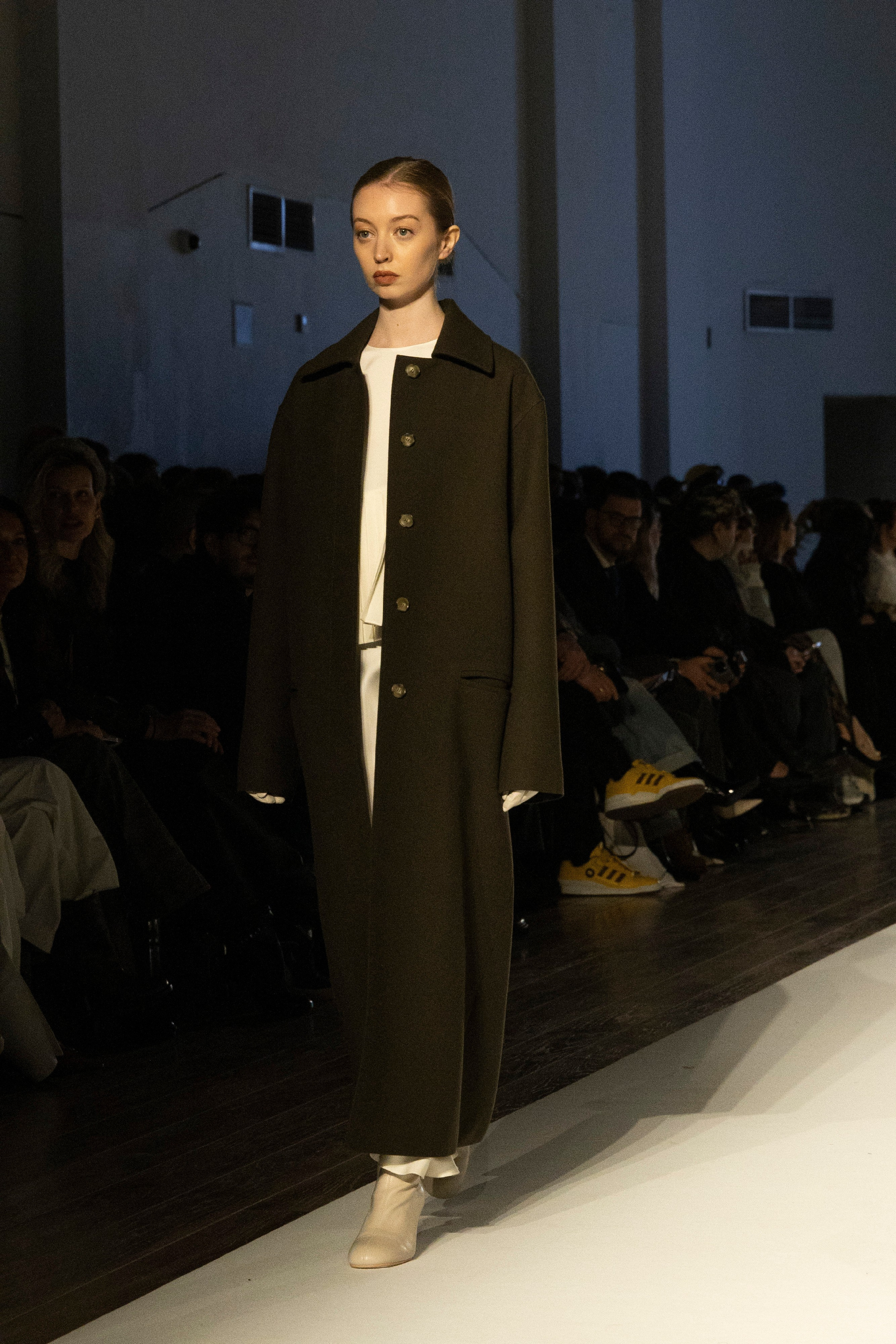 ДЛТ Собака.ru показ победителей конкурса «Новые имена в моде 2025». FOTOFAQ SKOOL г. Санкт-Петербург: очные, дистанционные и онлайн курсы фотографии