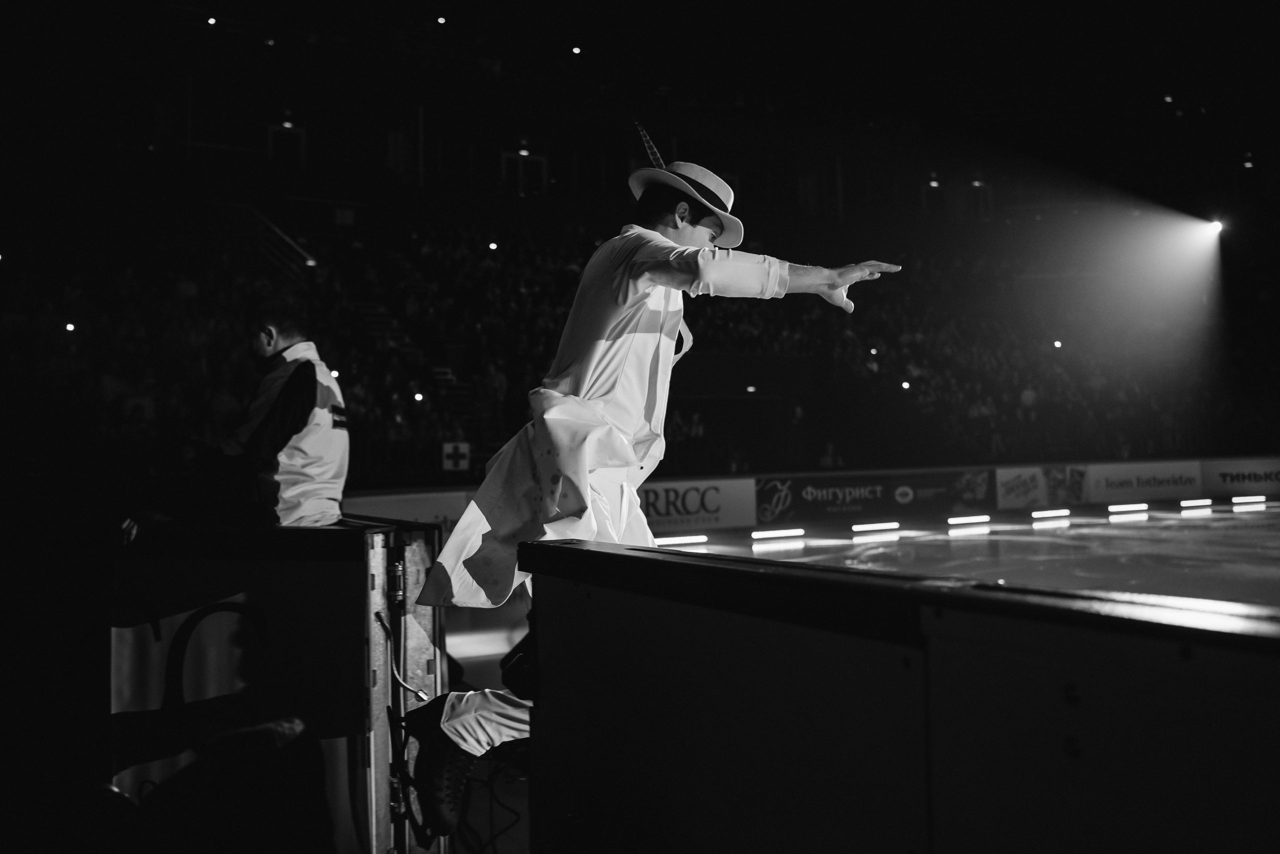 Шоу «Чемпионы на льду» в Новосибирске. Воробьева Ксения — Спортивный и танцевальный фотограф Новосибирск