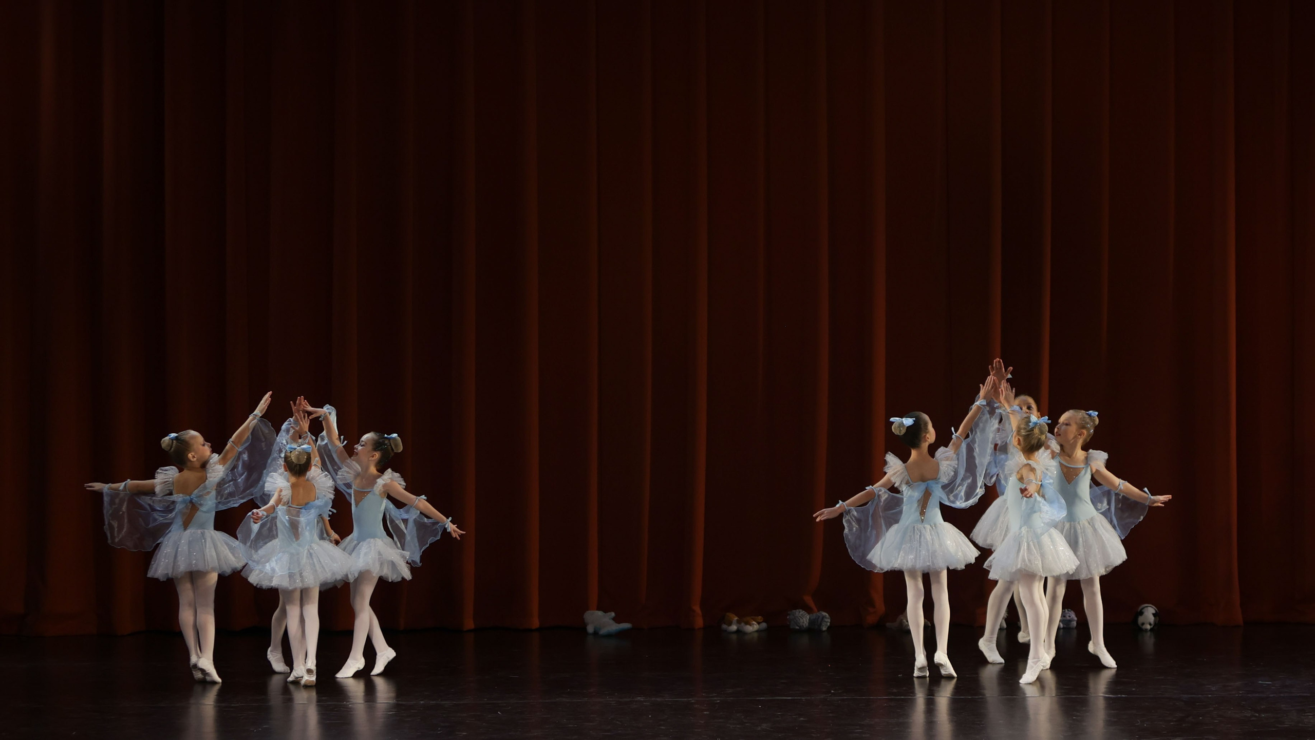 Фестиваль хореографического искусства «КУБОК ЛЕГЕНДЫ — 2025». Выпускные альбомы и школьный фотограф в Подольске, Троицке, Щербинке, Москве и Московской области