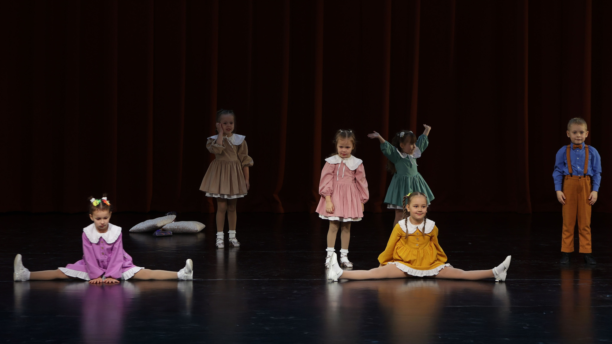 Фестиваль хореографического искусства «КУБОК ЛЕГЕНДЫ — 2025». Выпускные альбомы и школьный фотограф в Подольске, Троицке, Щербинке, Москве и Московской области