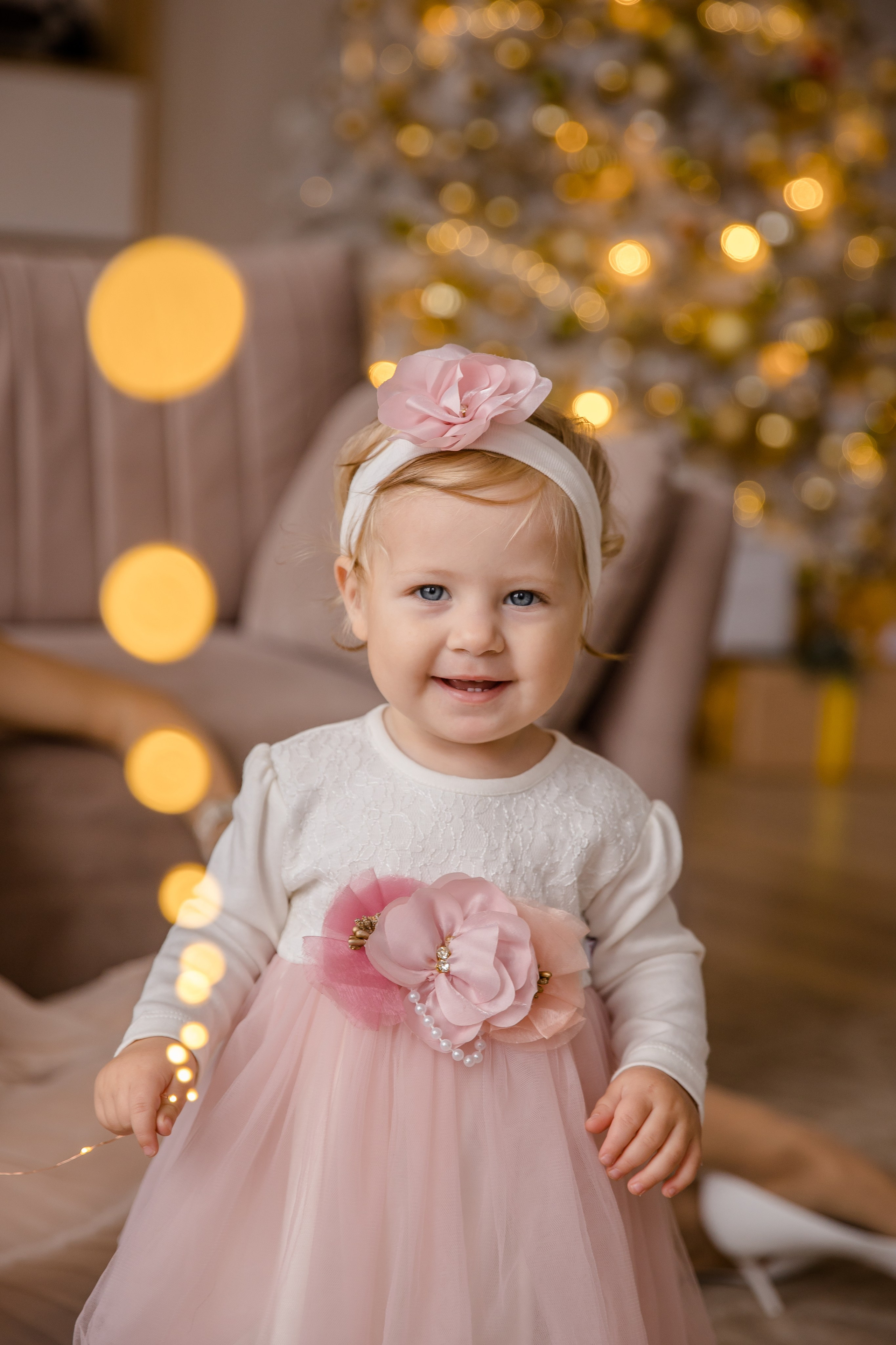 Новогодний сезон начинается с любви 🥰. Семейный и детский фотограф в Москве Вера Ускова