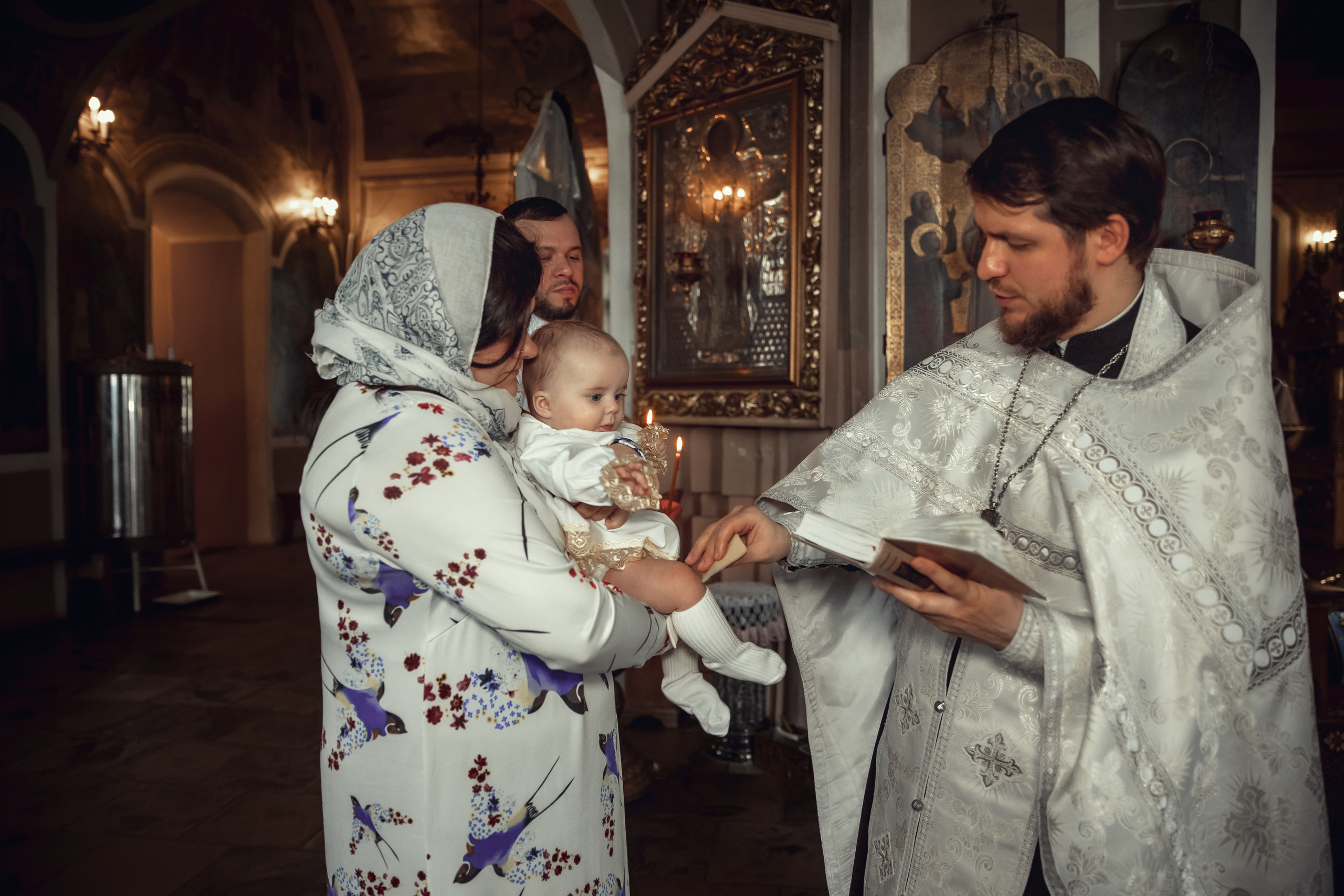 КРЕЩЕНИЕ. Дарья Бухреева — фотограф, видеограф и фототерапевт. Москва и мир