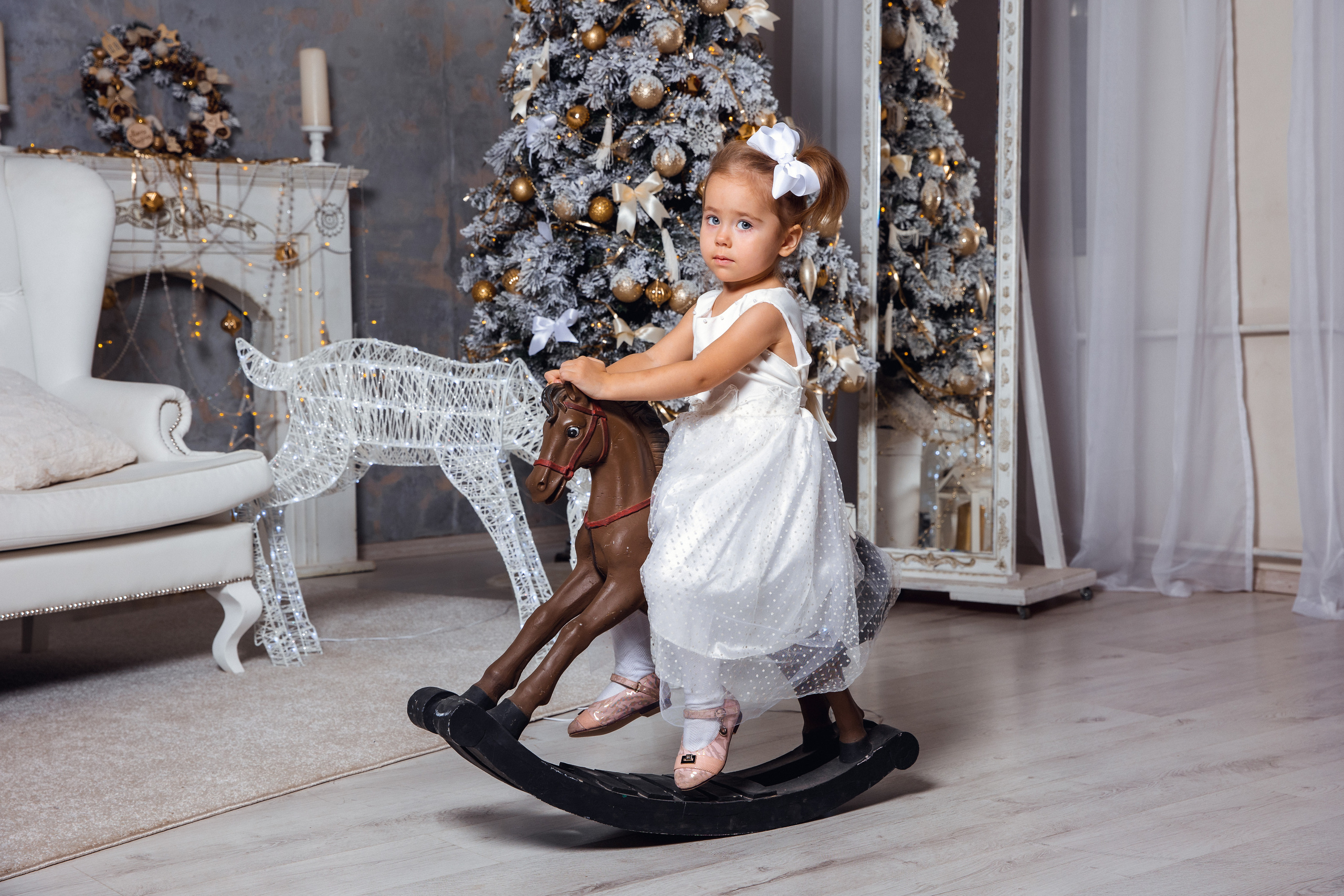 Новогодние фотостудии. Дарья Бухреева — фотограф, видеограф и фототерапевт. Москва и мир