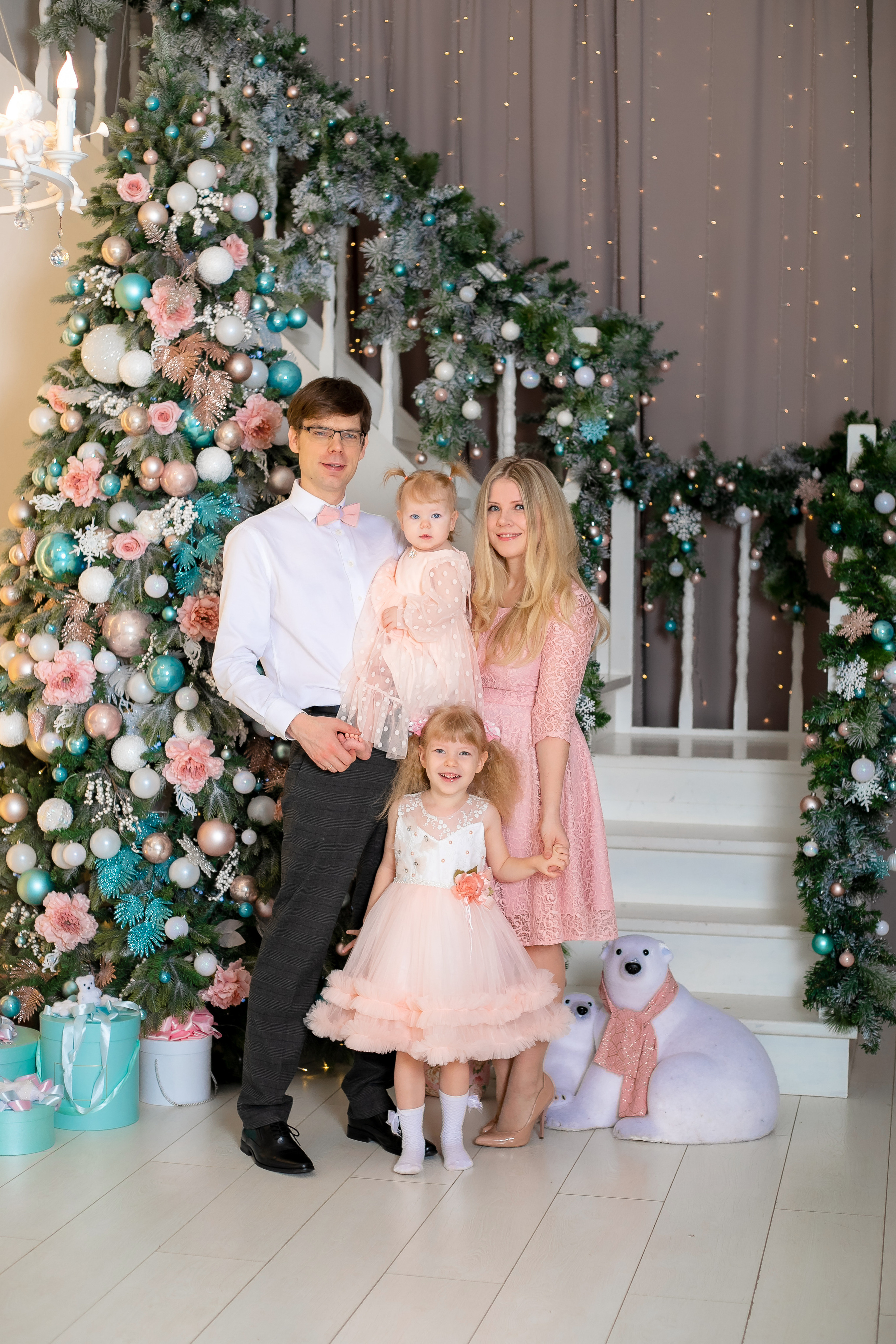 Что надеть на новогоднюю фотосессию?. Дарья Бухреева — фотограф, видеограф и фототерапевт. Москва и мир