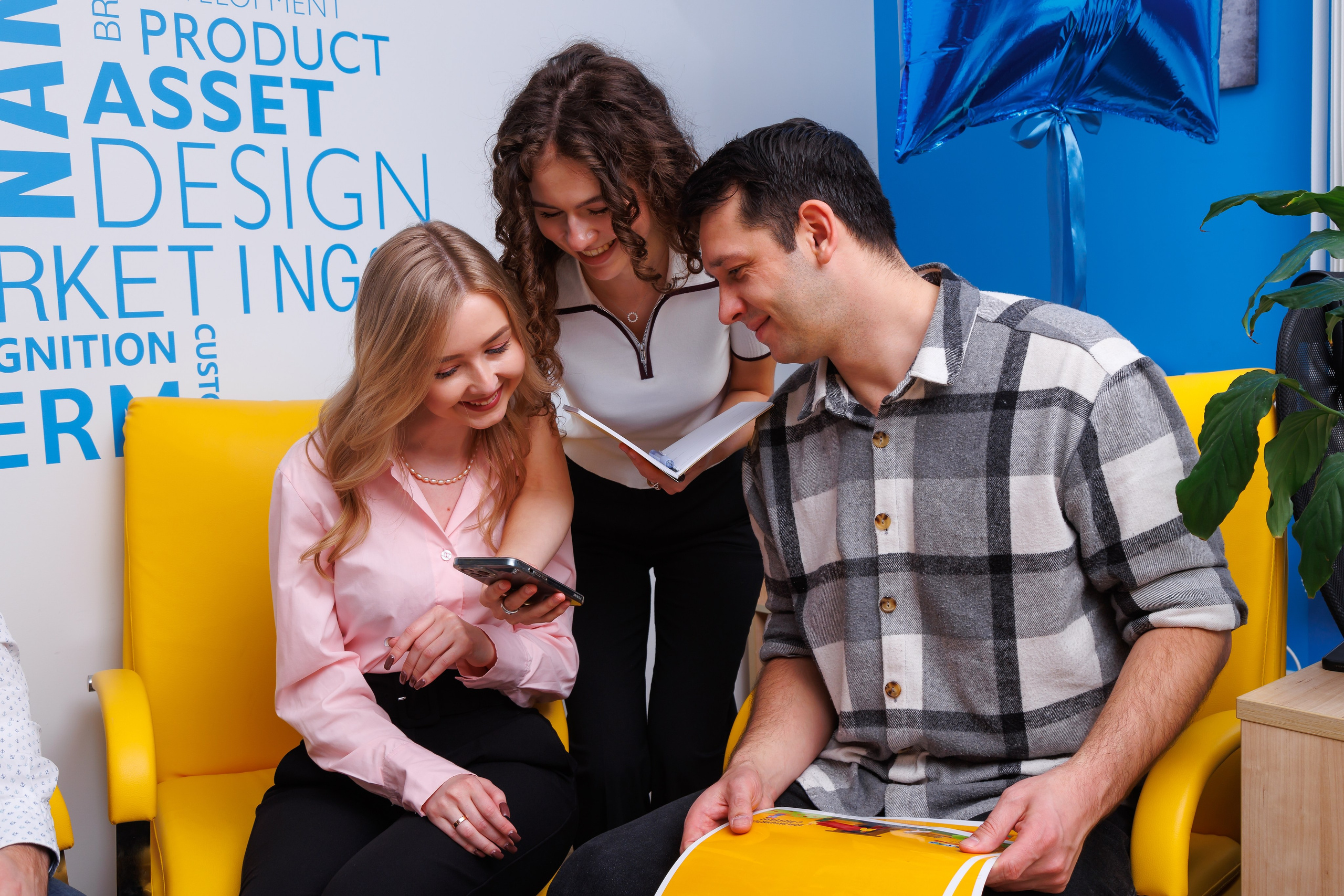 Холдинг «Деловые Люди». Фотограф Антон Клейнос, Владивосток